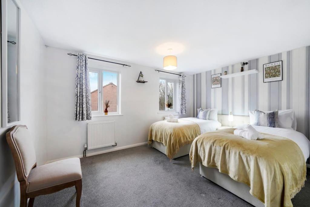 Two-Bedroom House photo 1