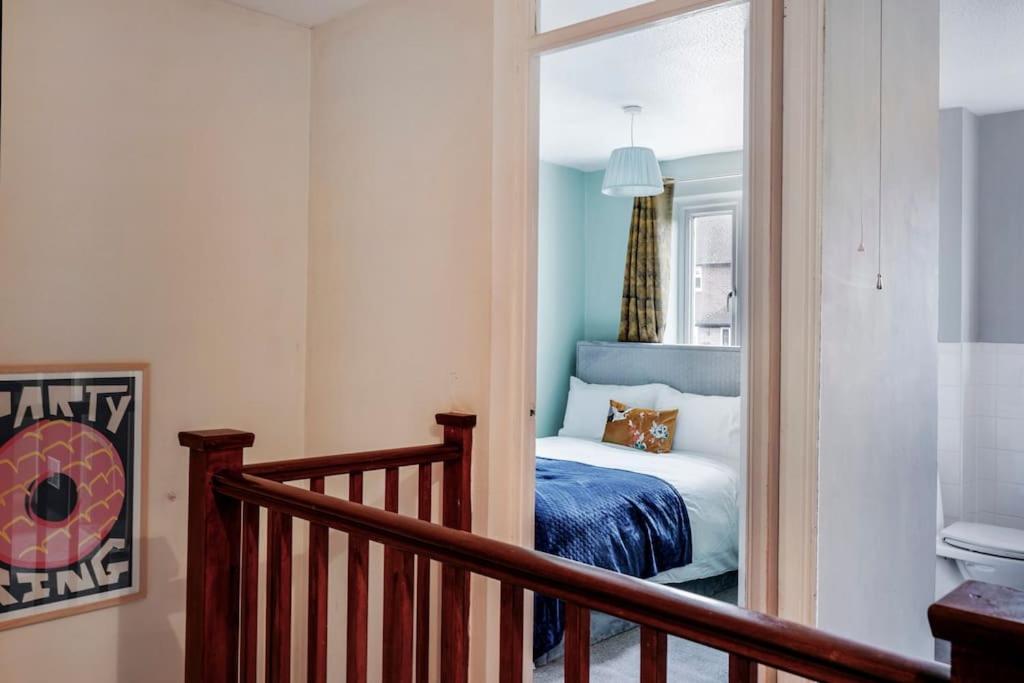 Two-Bedroom House photo 2