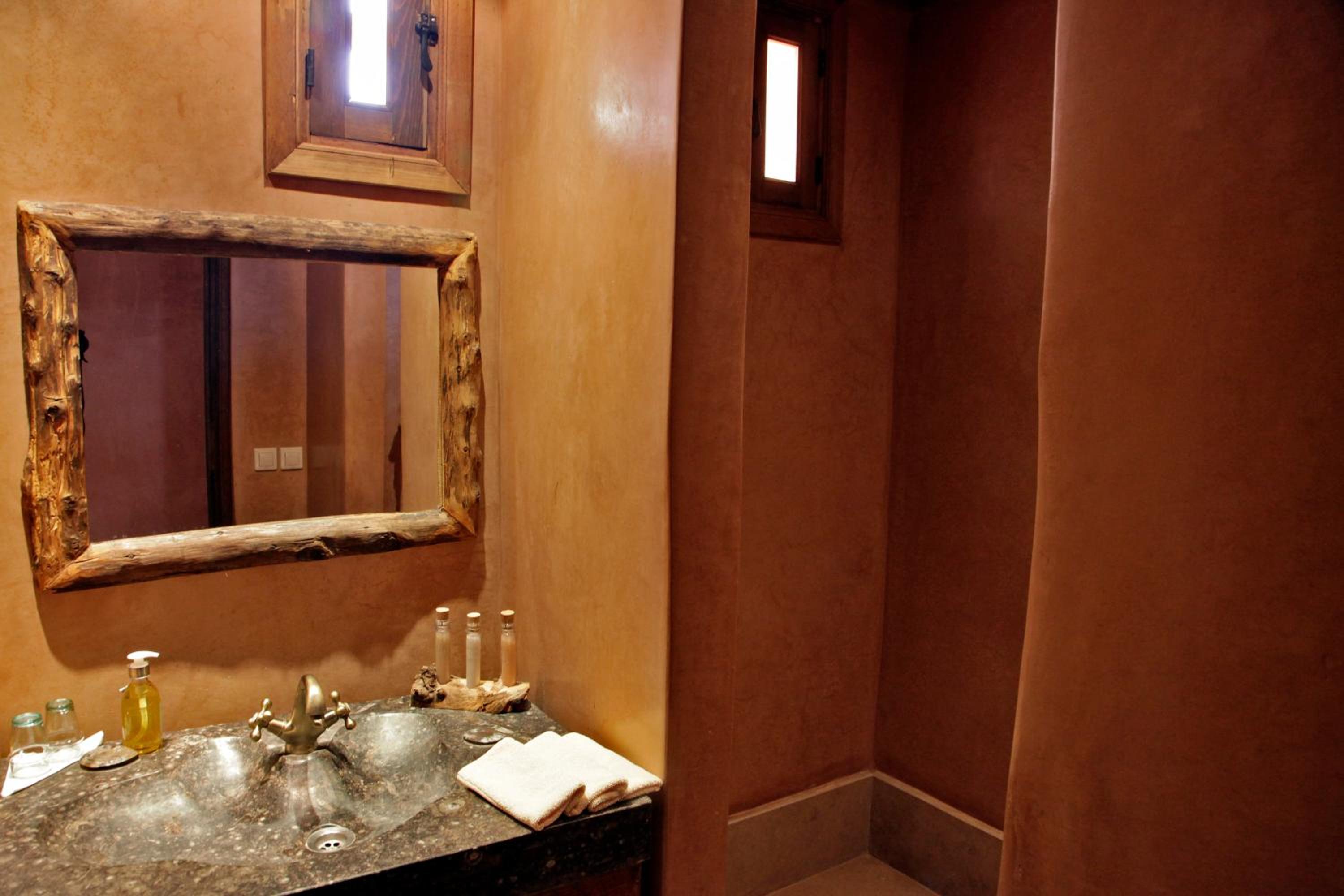 Family Junior Suite - Photo 13