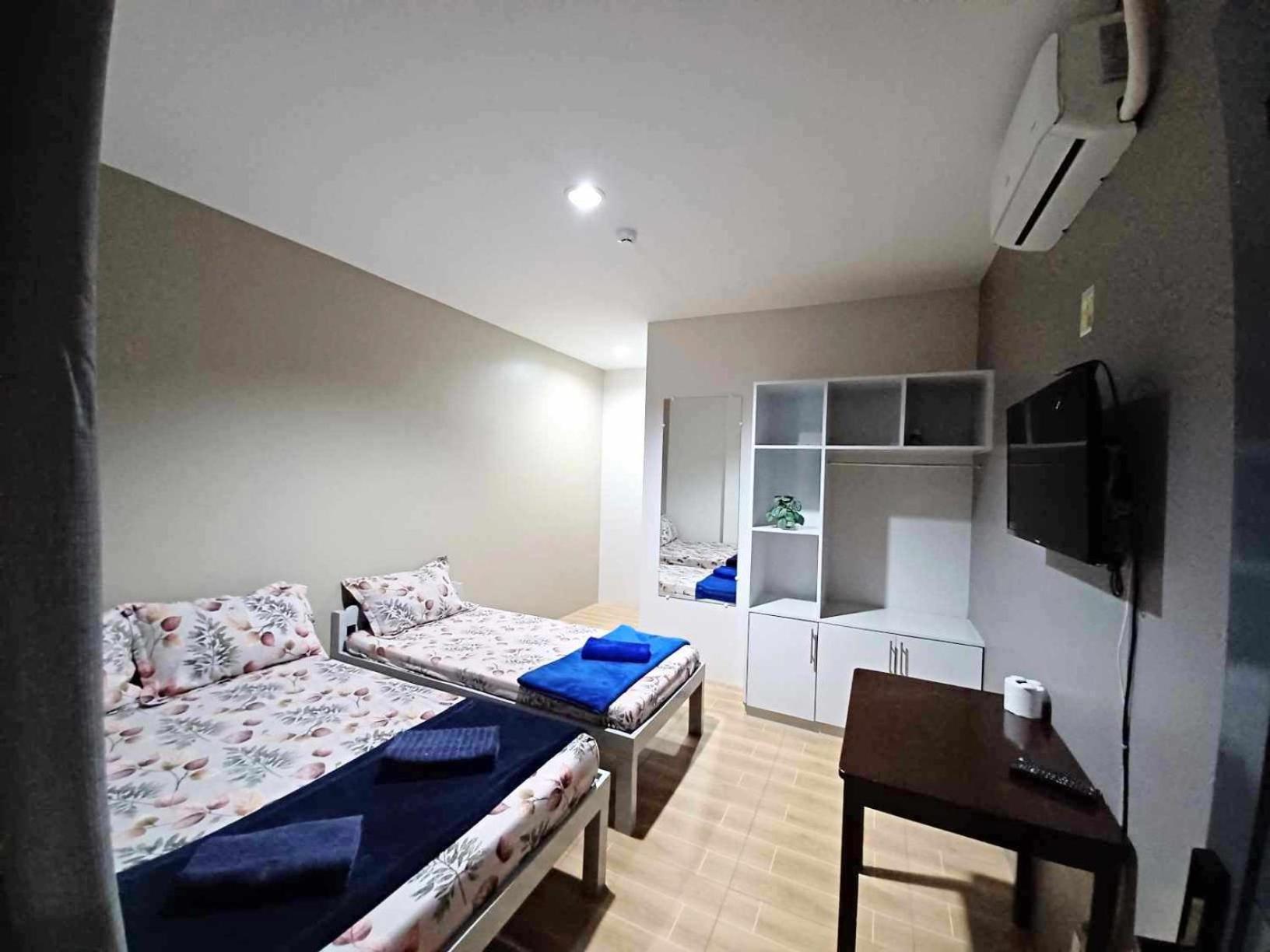 Double or Twin Room - Photo 5