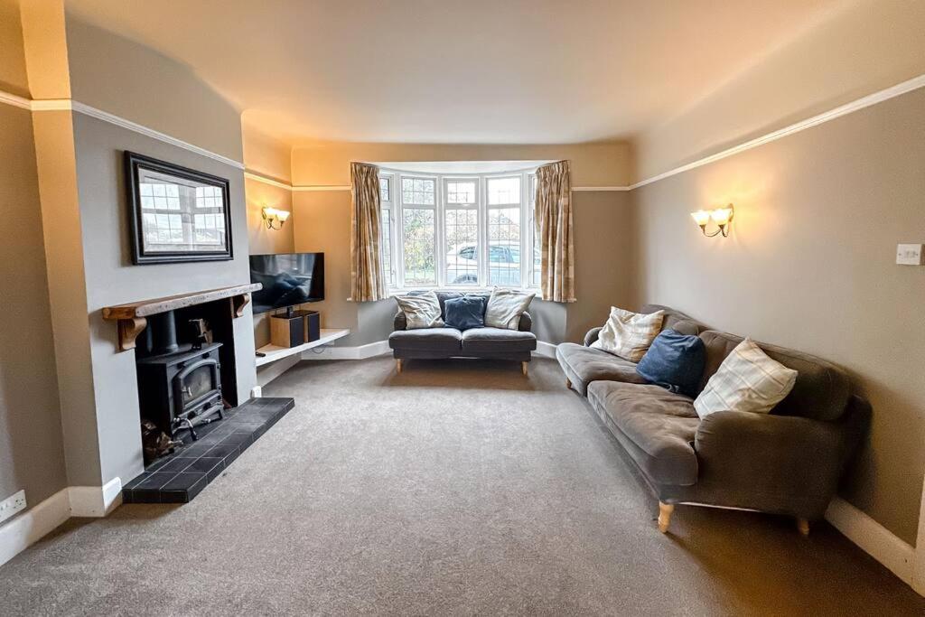 Four-Bedroom House photo 1