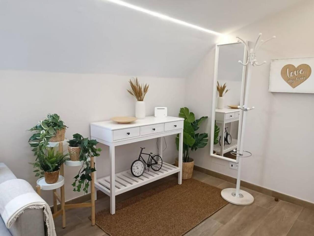 Two-Bedroom Apartment photo 2