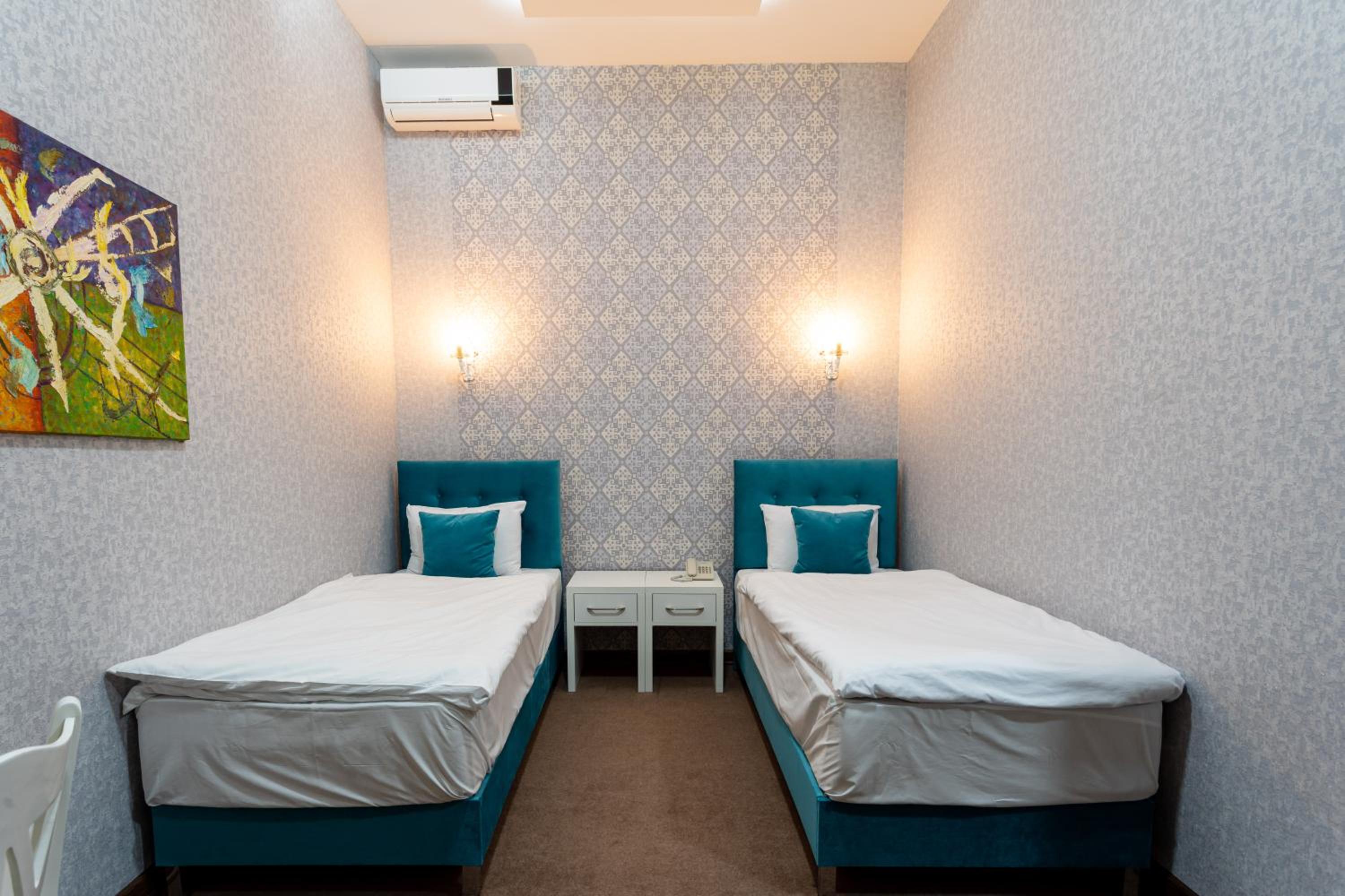 Standard Double Or Twin Room photo 2