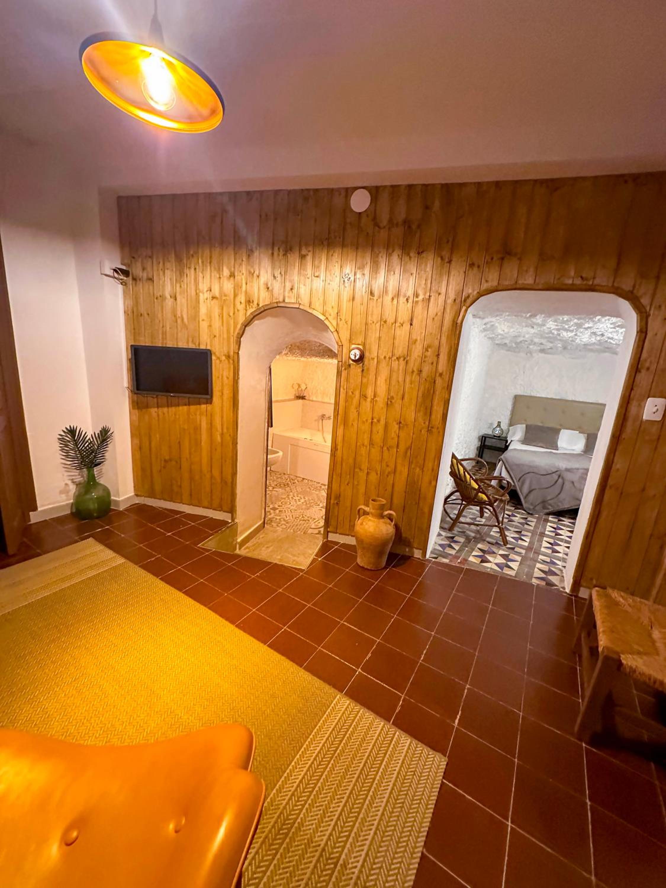 Habitación Doble en Cueva con Bañera de Hidromasaje
