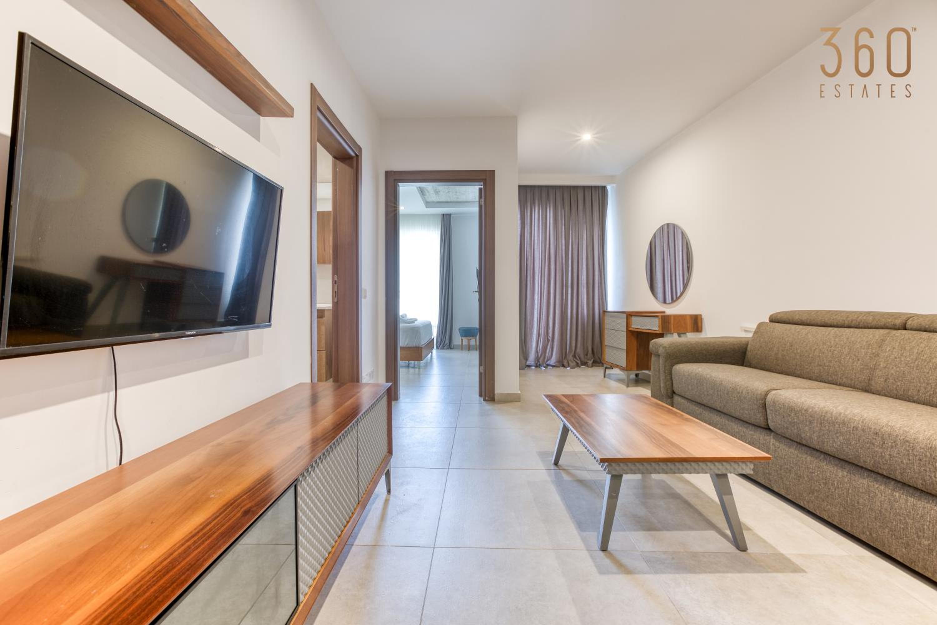 Apartment with Balcony