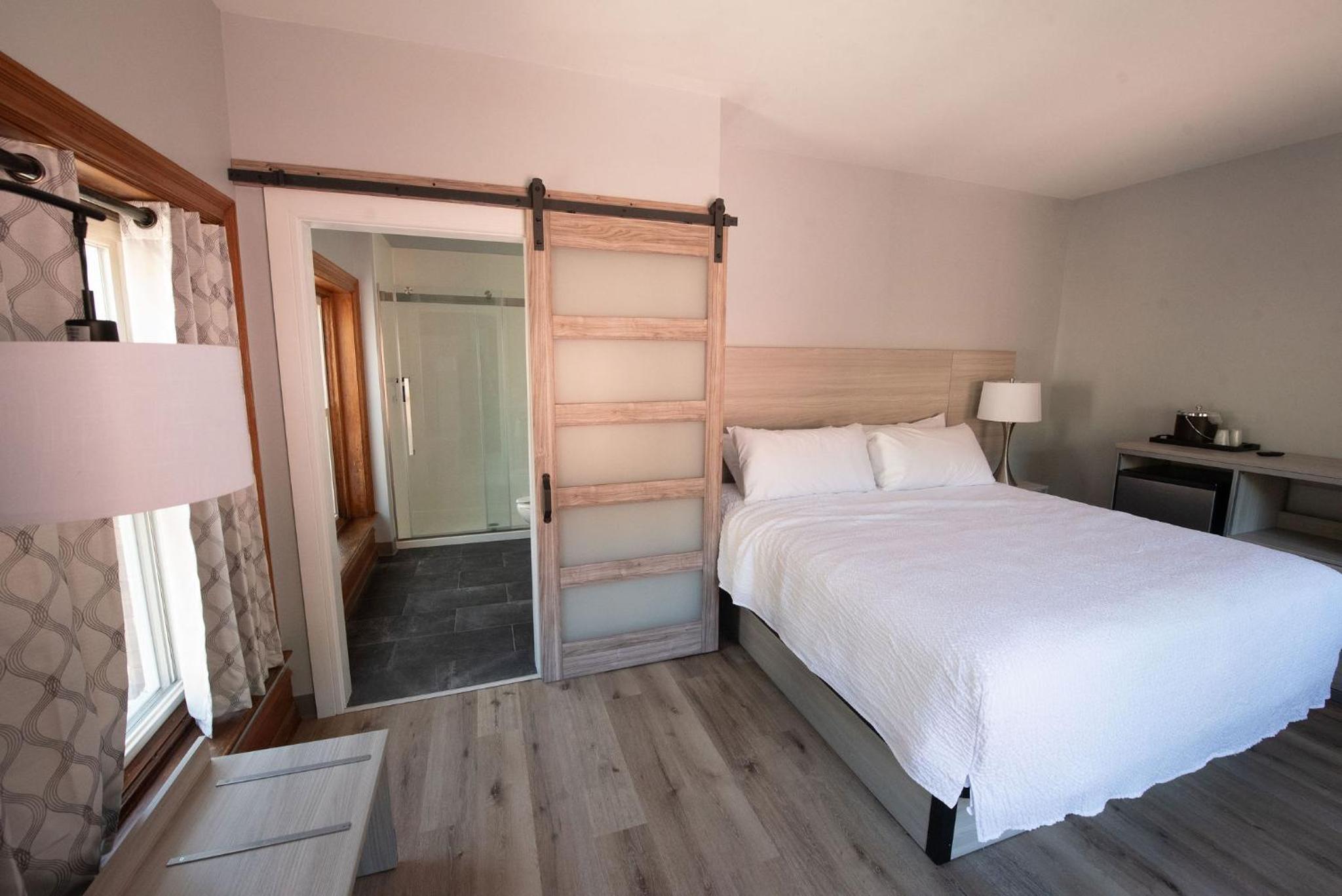 King Room With Balcony photo 1
