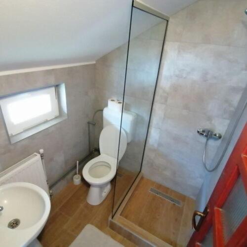 Standard Twin Room With Mountain View photo 3