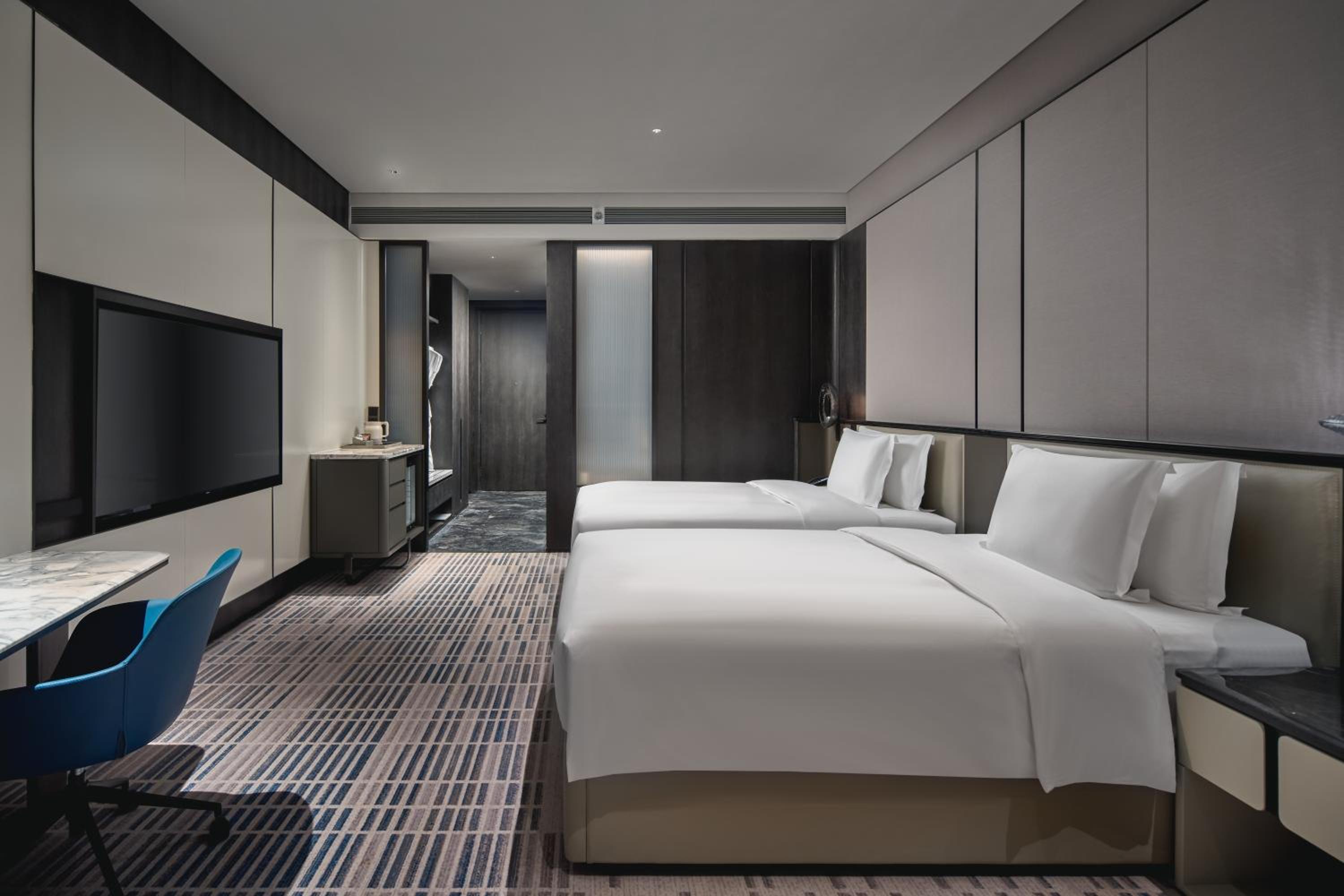 Standard Twin Room - Lounge Access photo 3