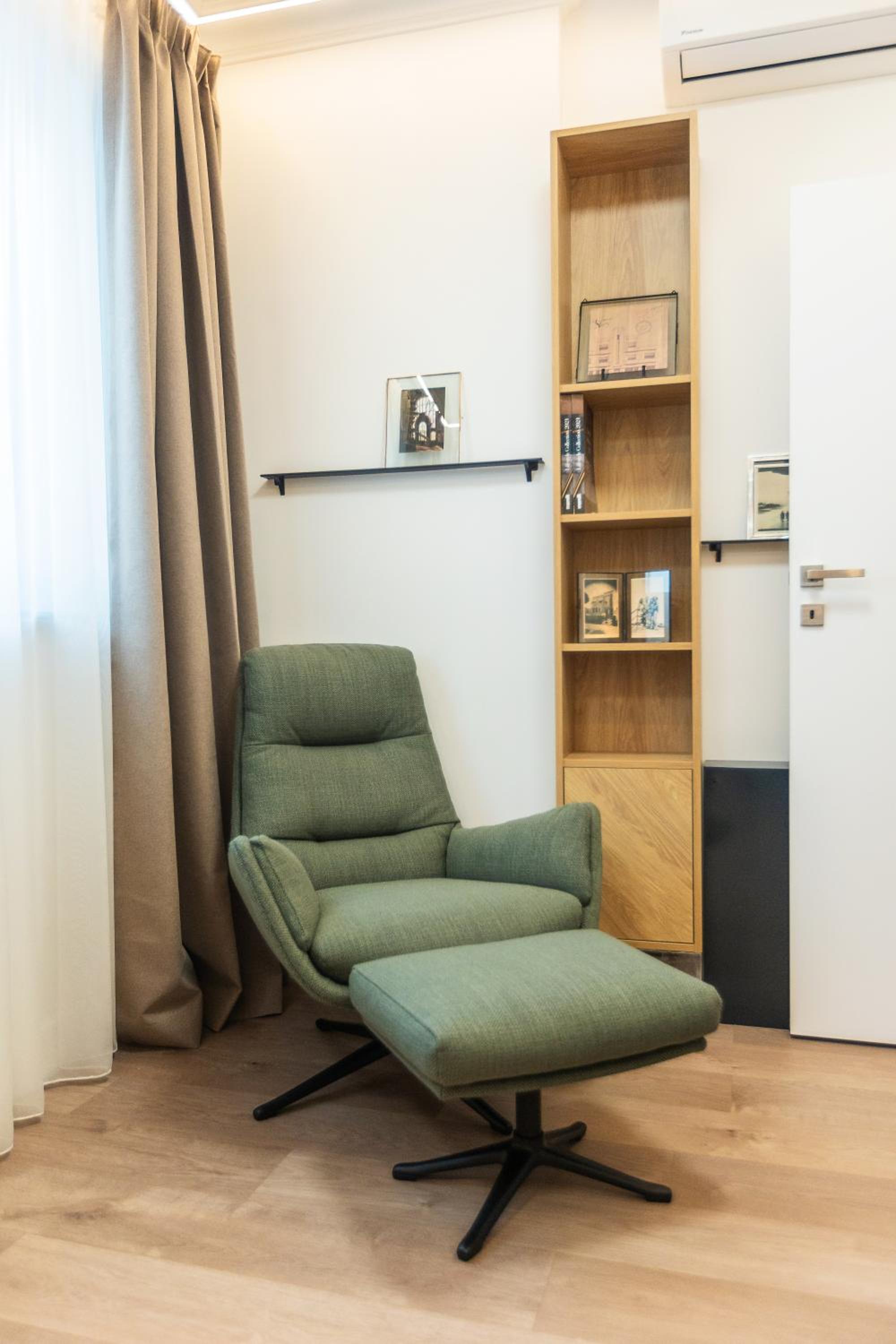 Deep Space - Duplex Apartment