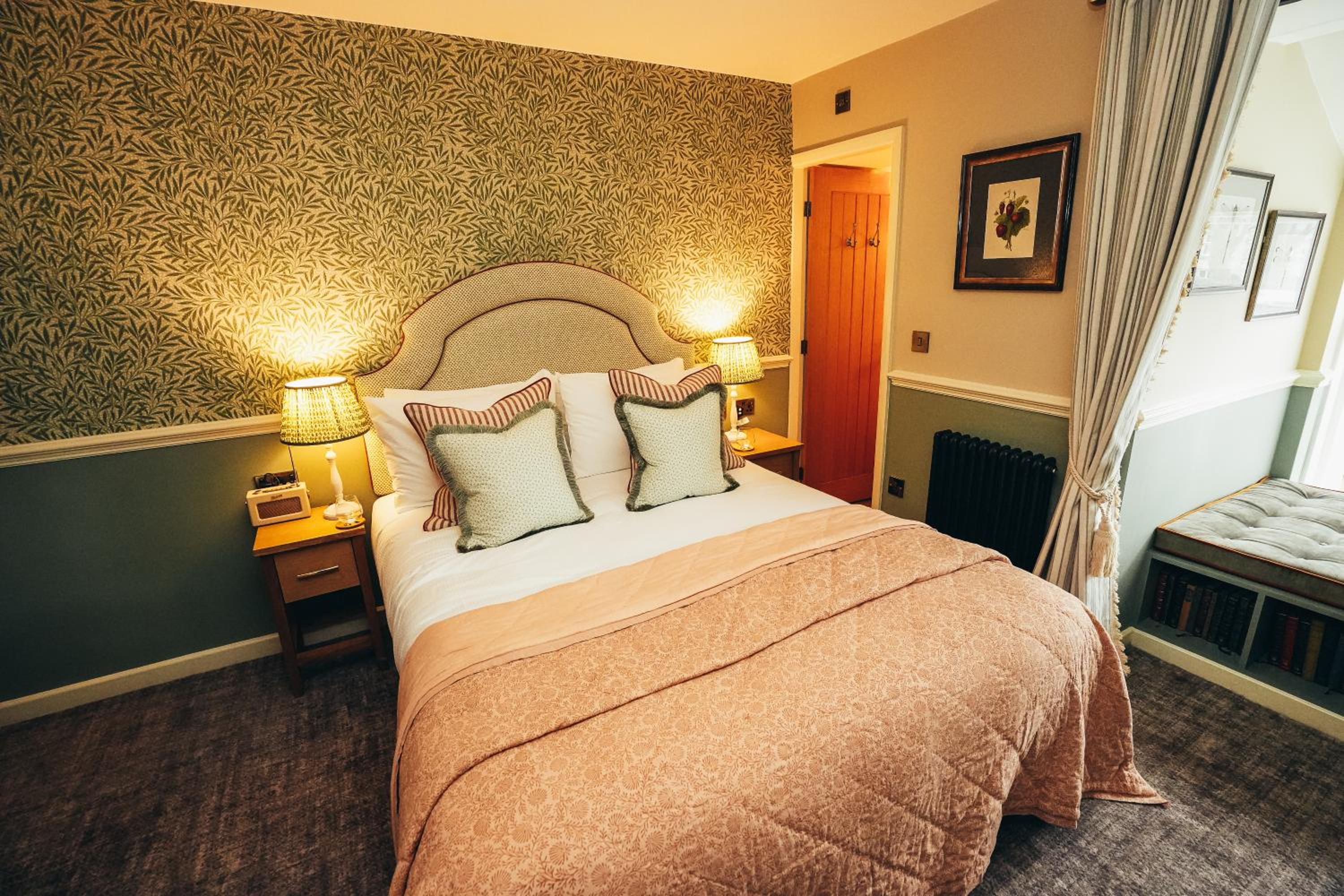 Deluxe Double Room photo 2