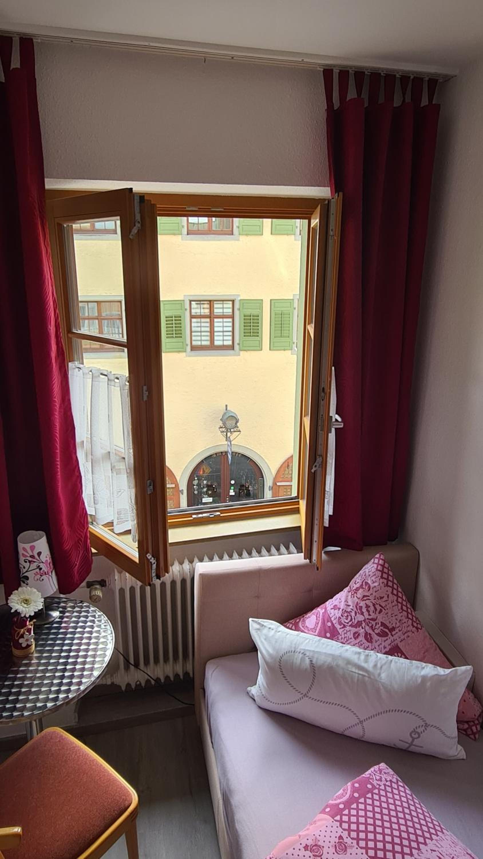 Single Room photo 3