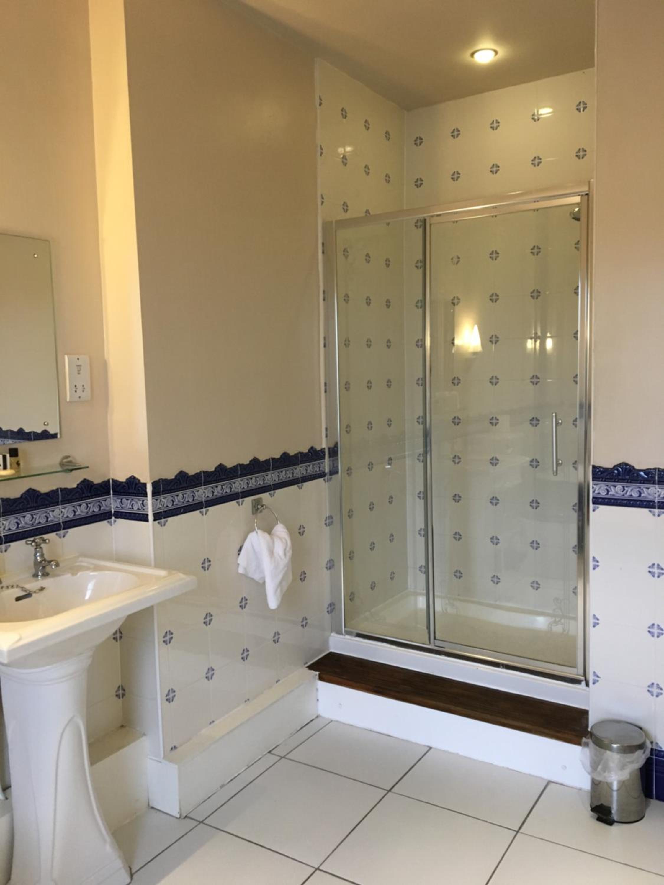 Standard Single Room photo 3