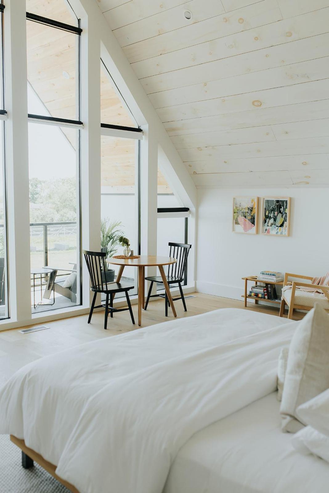 King Room With Balcony