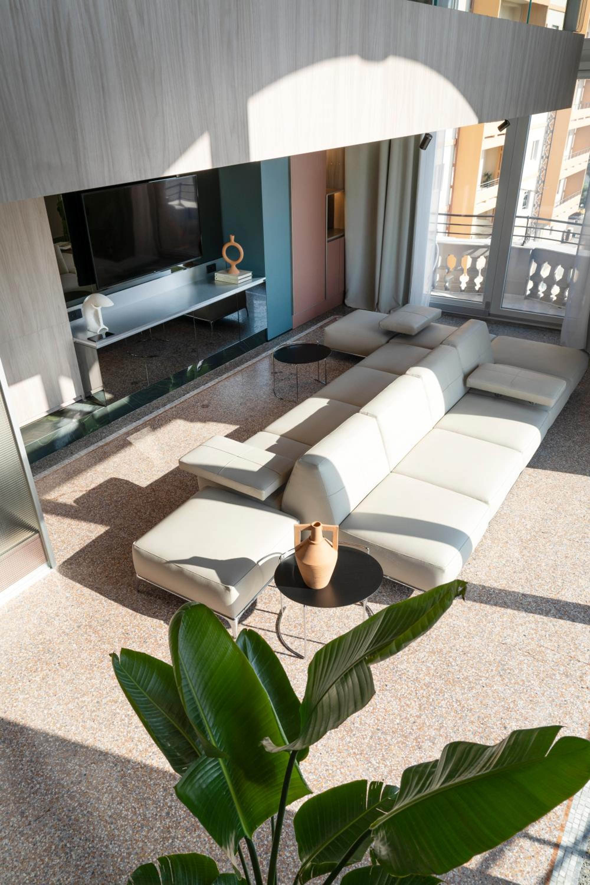 Presidential Suite with Panoramic View photo 2