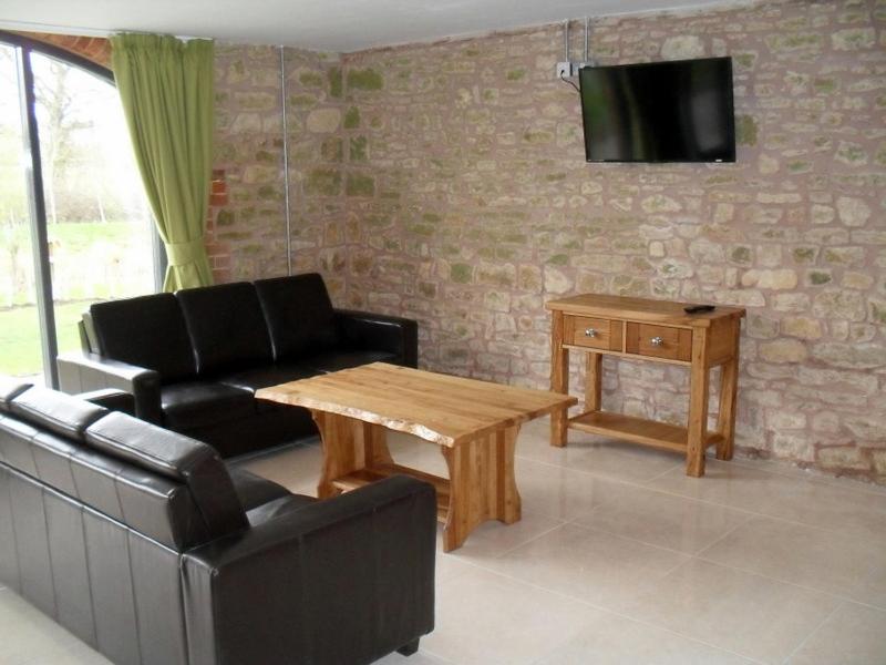 Four-Bedroom House photo 1