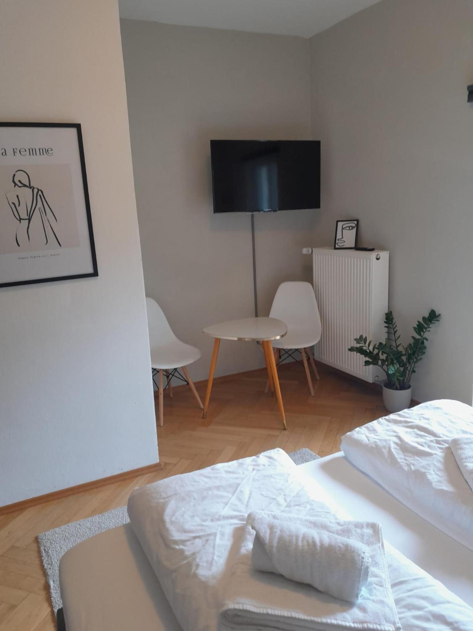 Standard Double Room photo 2