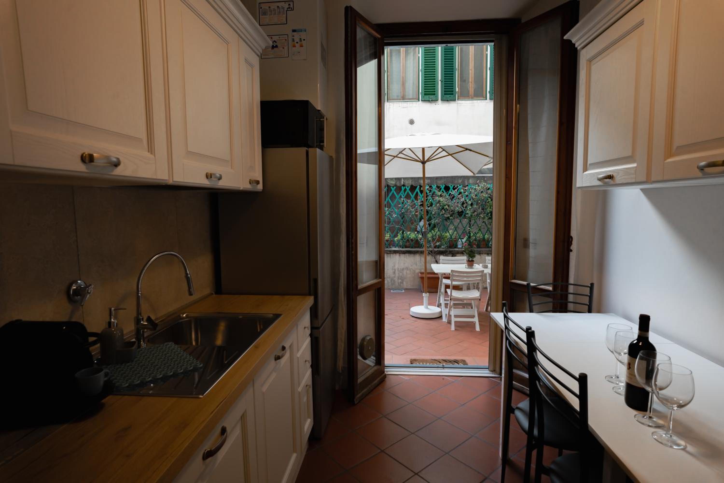 Apartment with Terrace photo 2