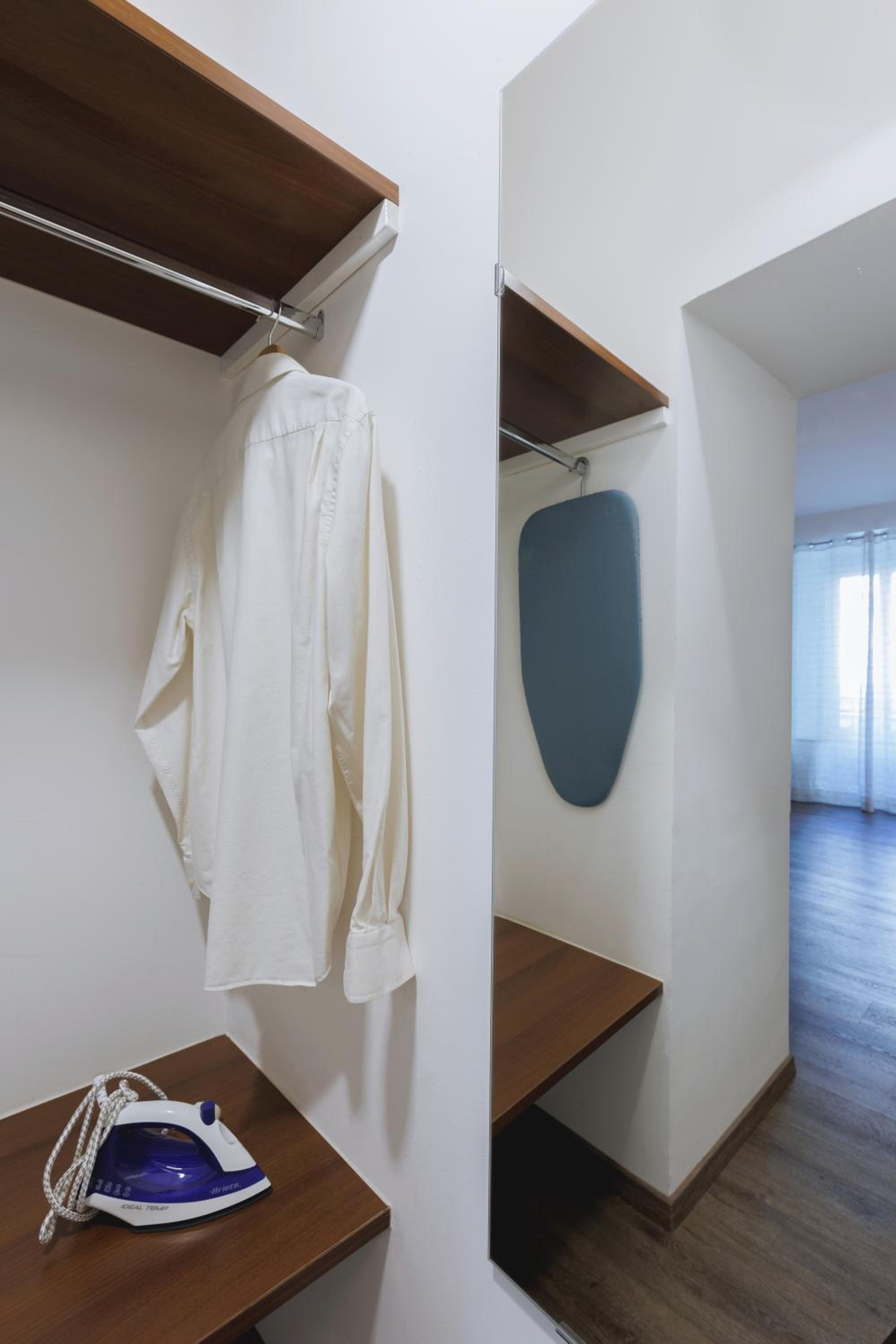 Double Room - Photo 11