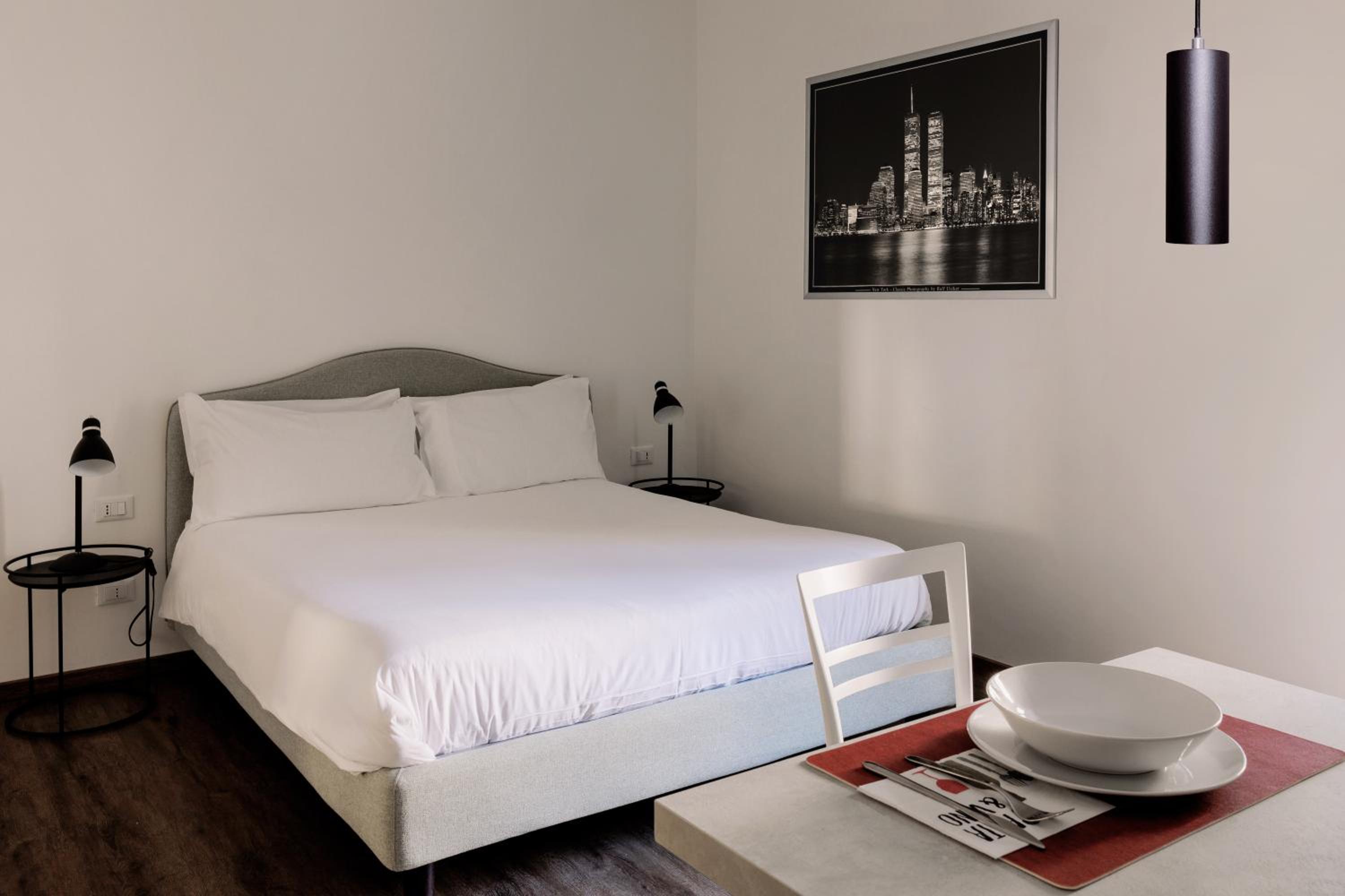Double Room - Photo 8