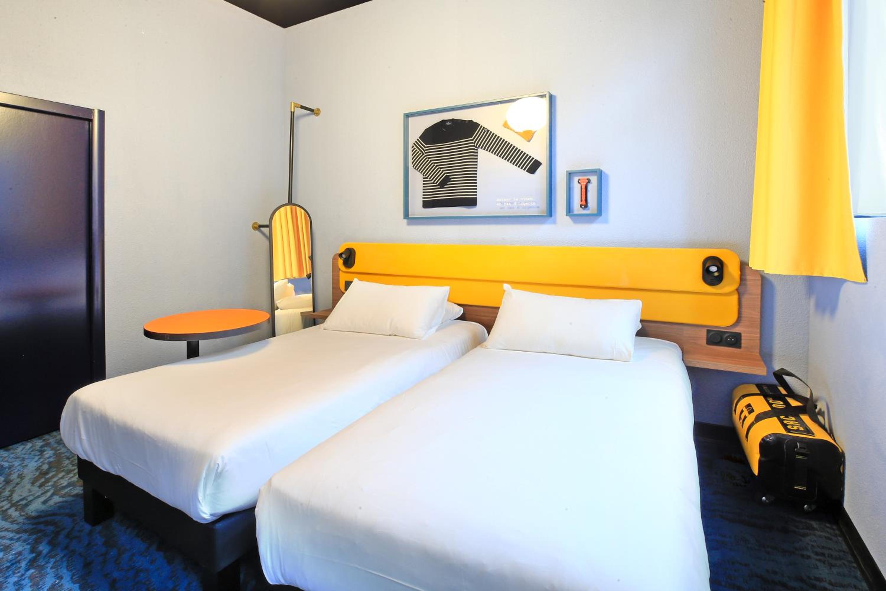 Comfort Twin Room