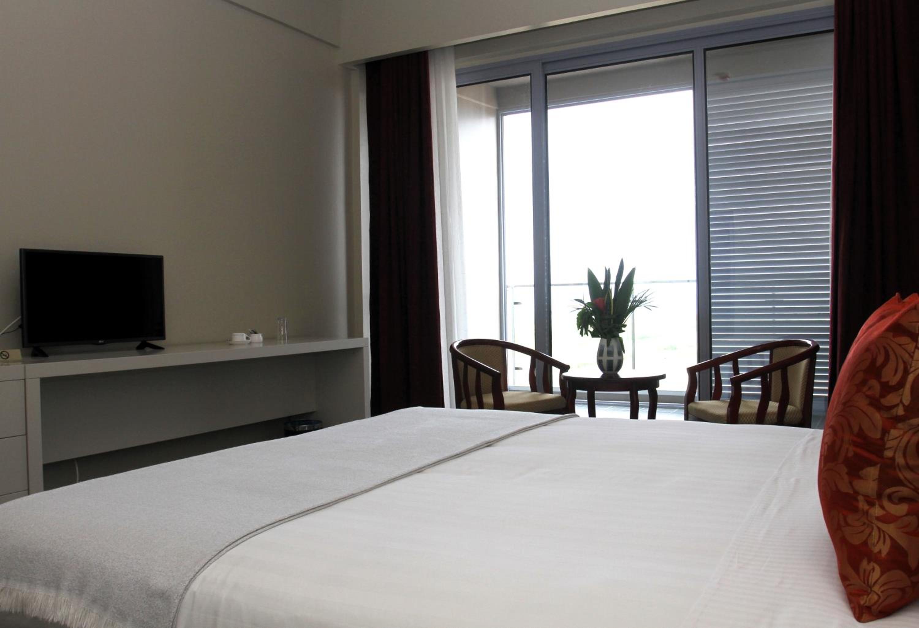 Superior Suite with Sea View photo 3