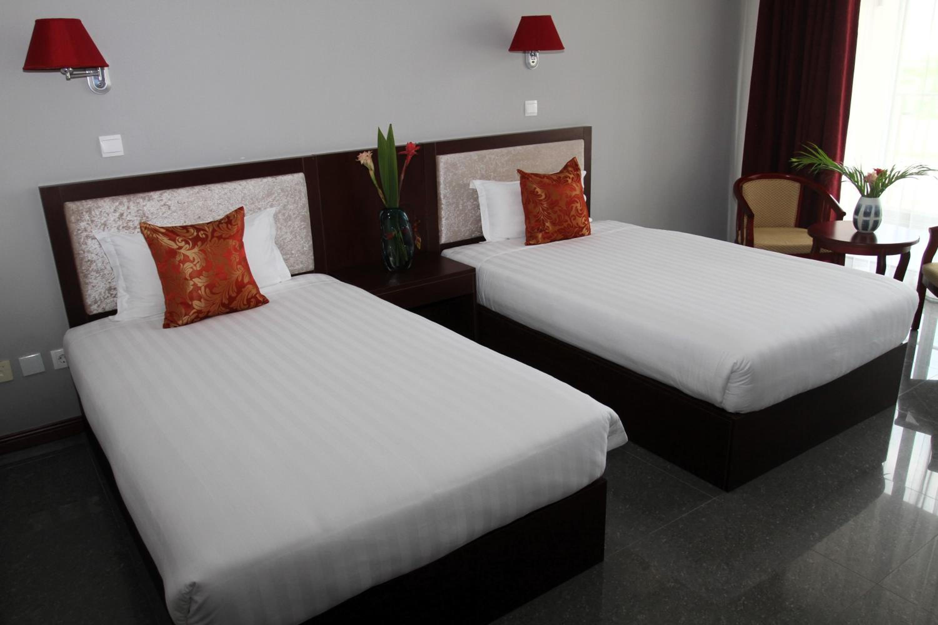 Superior Twin Room with Sea View photo 1