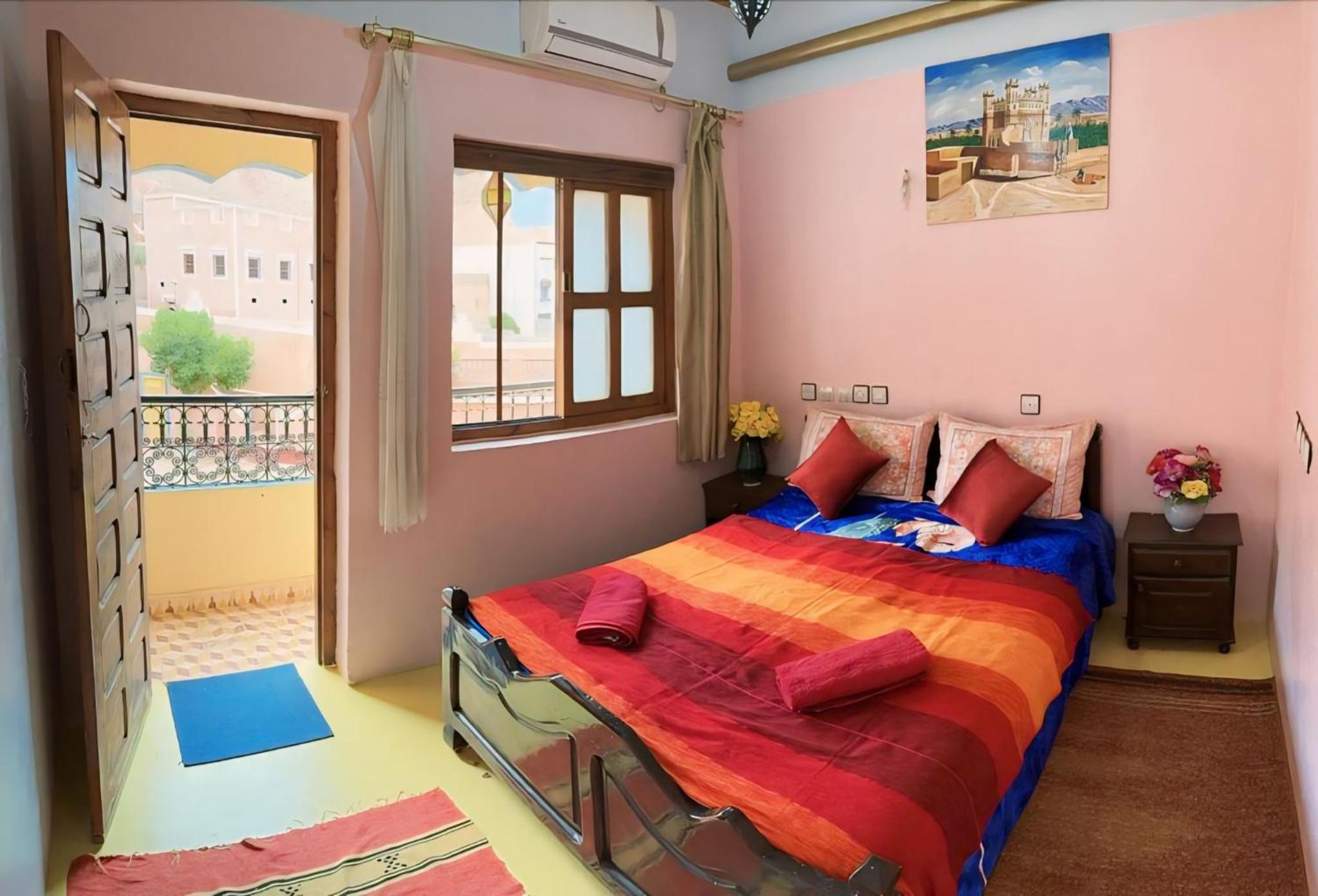 Standard Double or Twin Room - Photo 3