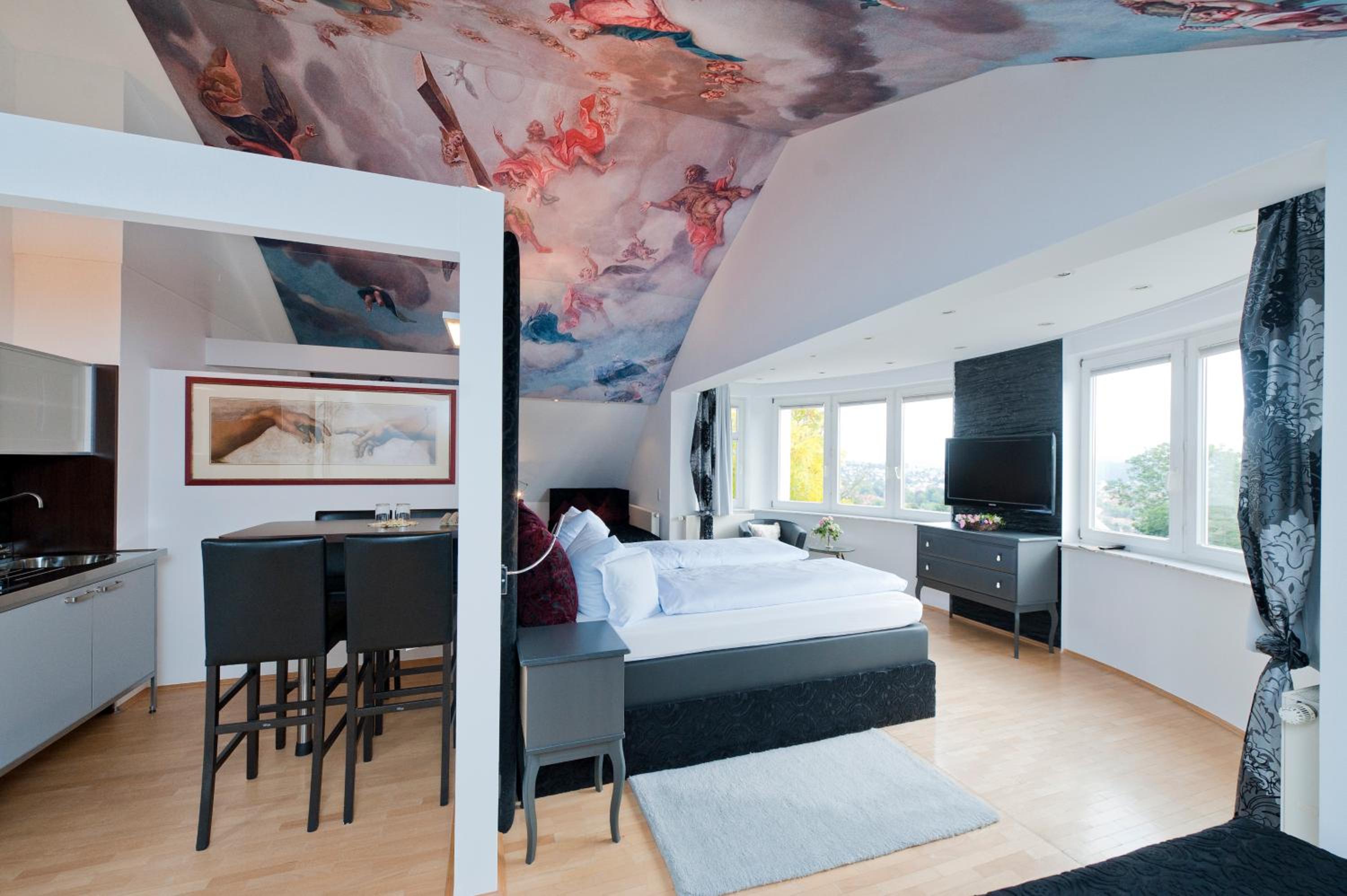 Suite photo 3