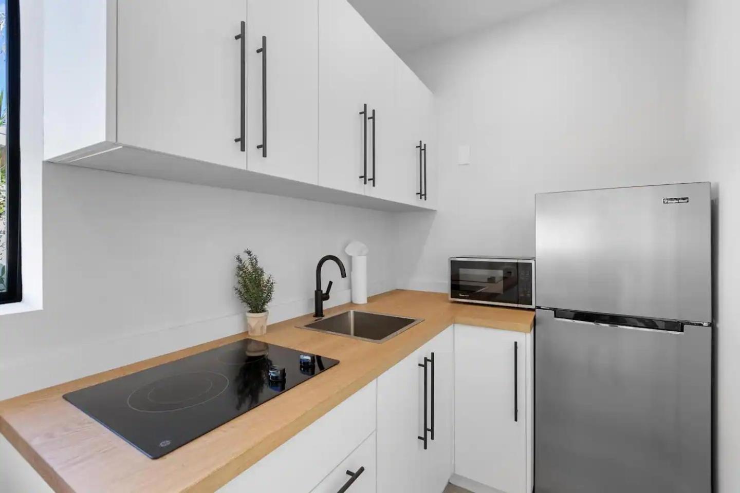 Apartment photo 2