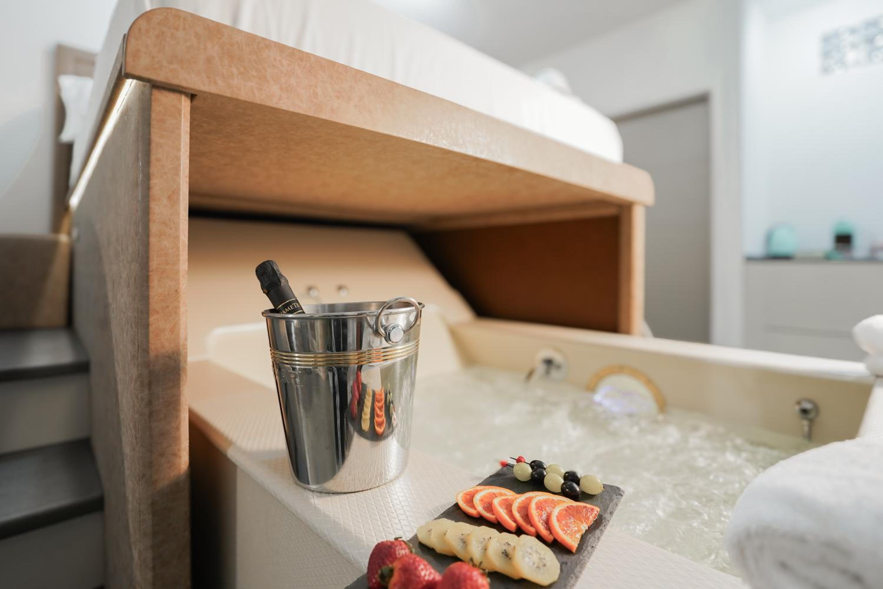 King Room with Spa Bath photo 1