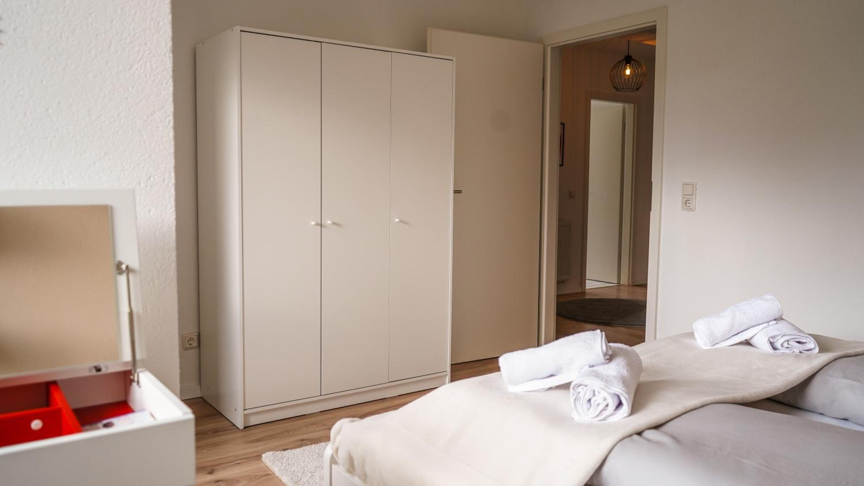 One-Bedroom Apartment photo 1
