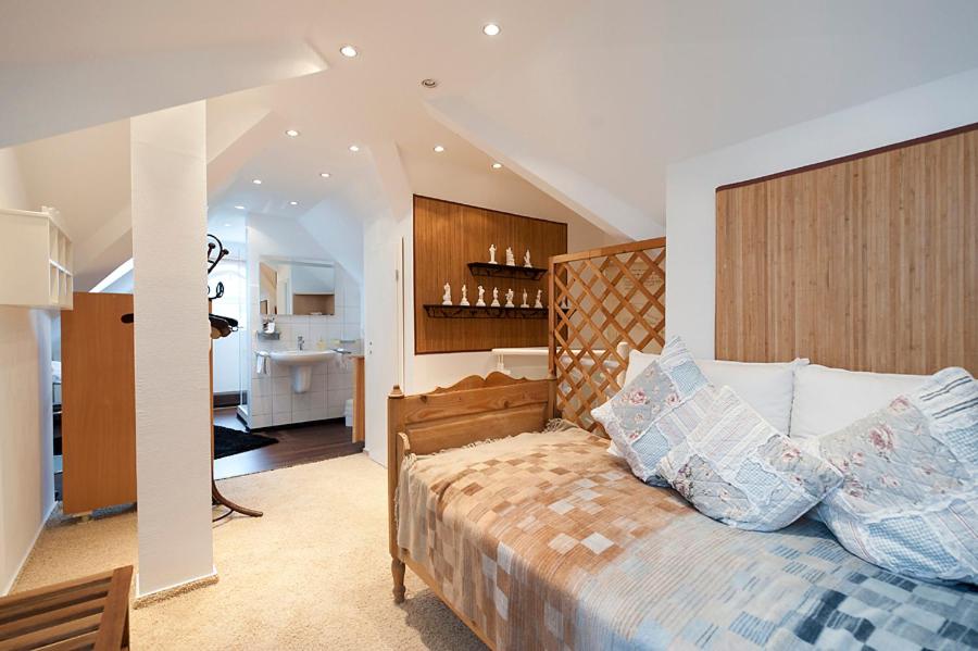 Double Room - Photo 3