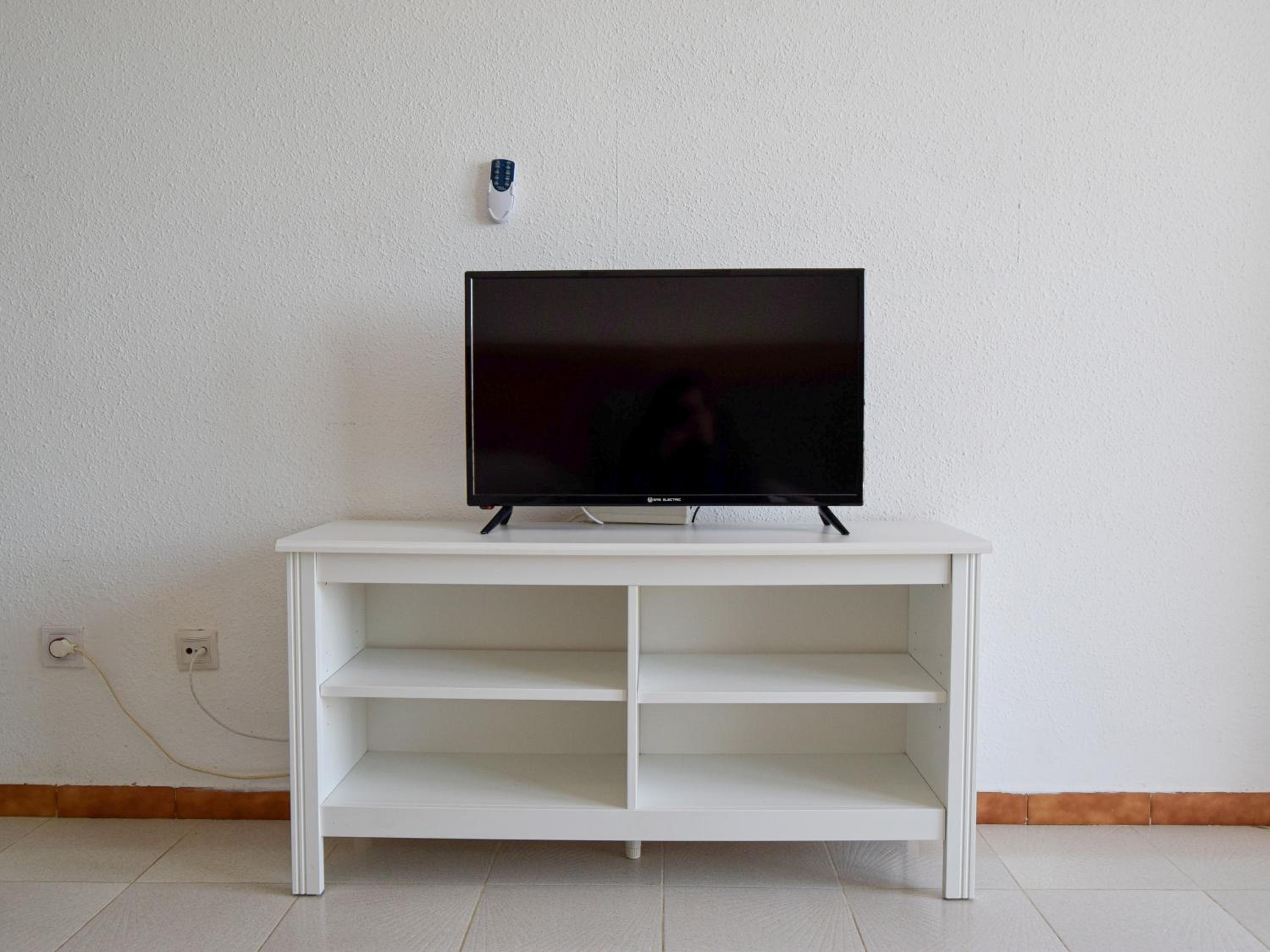 Studio Apartment - Photo 8