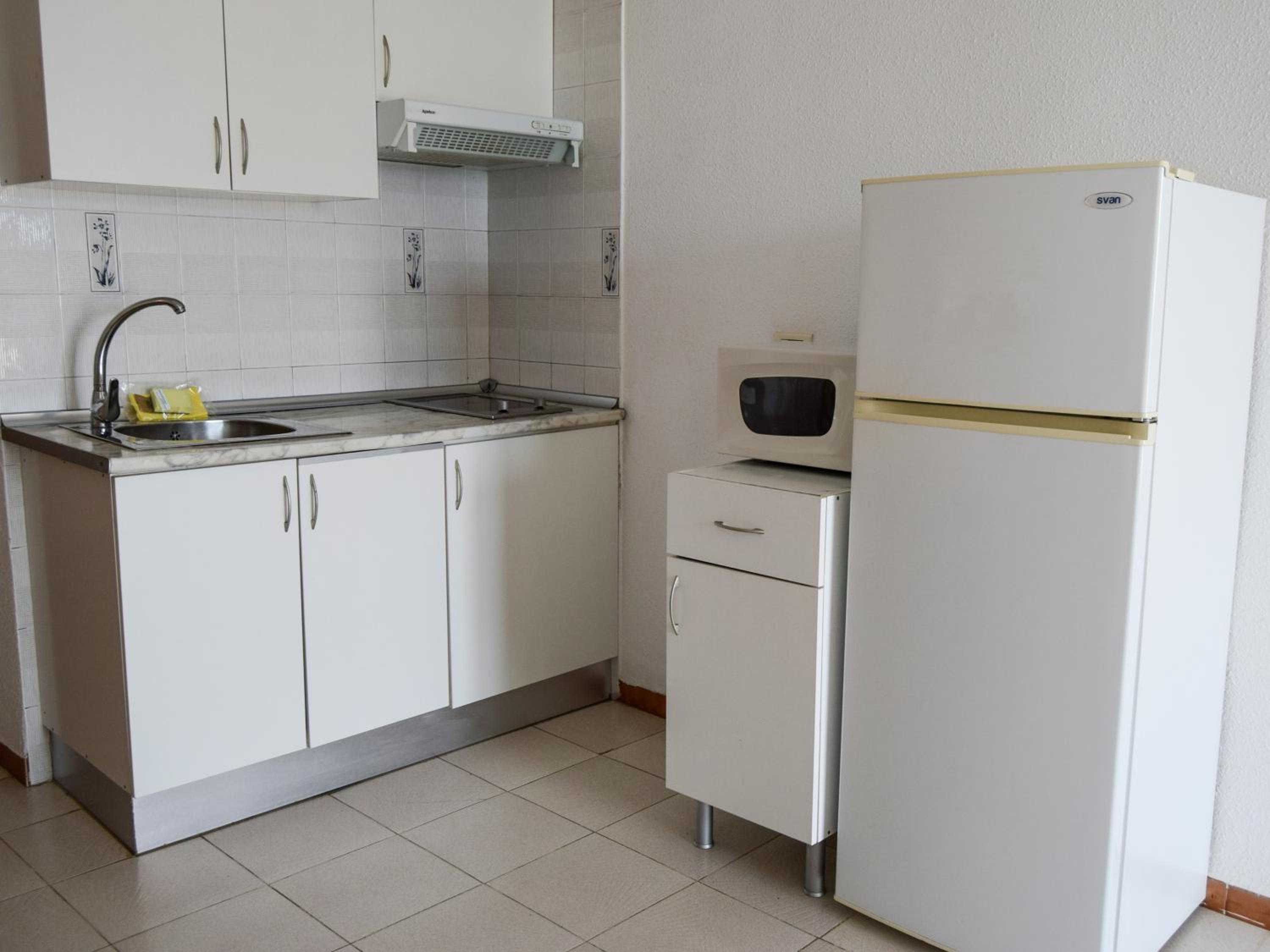Studio Apartment - Photo 21