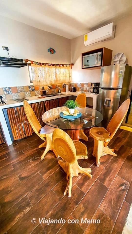 Apartment with Balcony - Photo 4