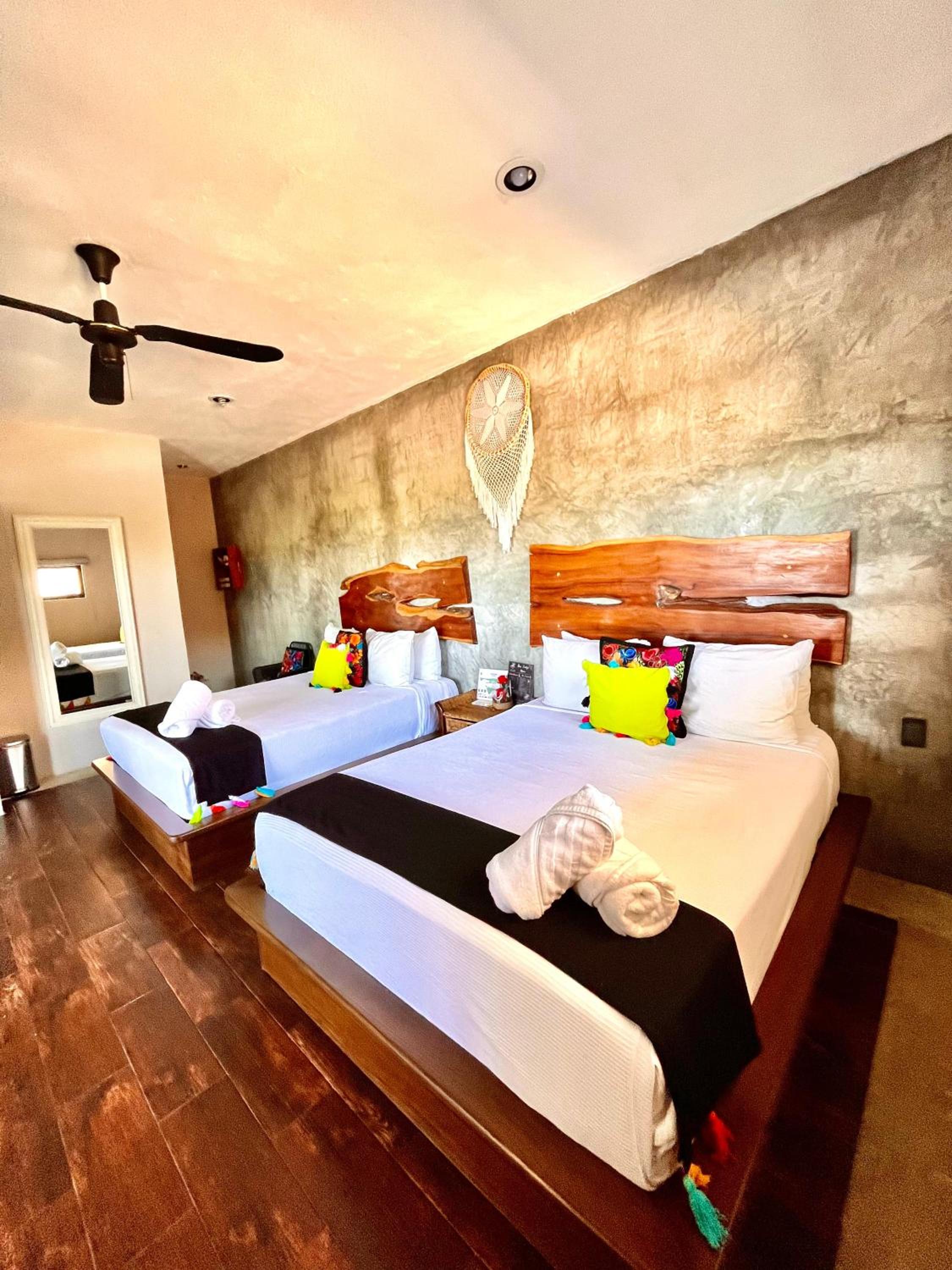 Standard Room - Photo 16