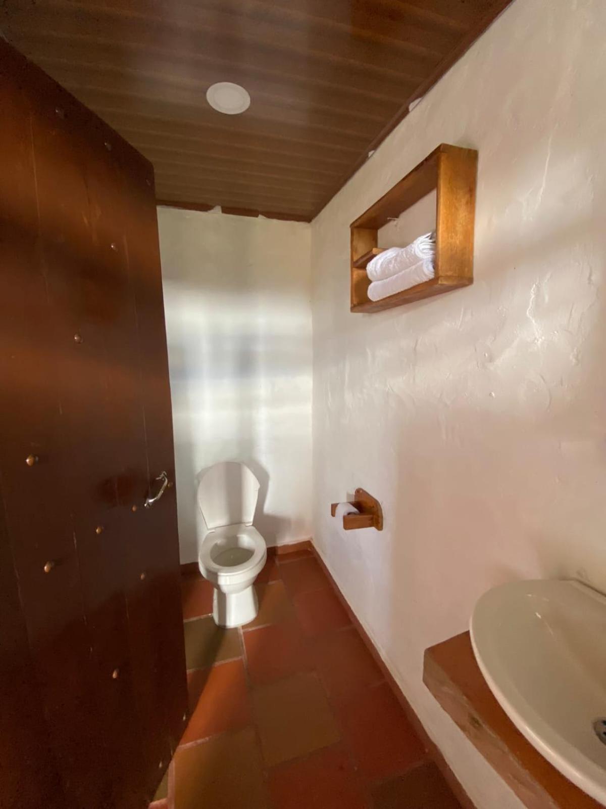 Twin Room with Mountain View photo 2