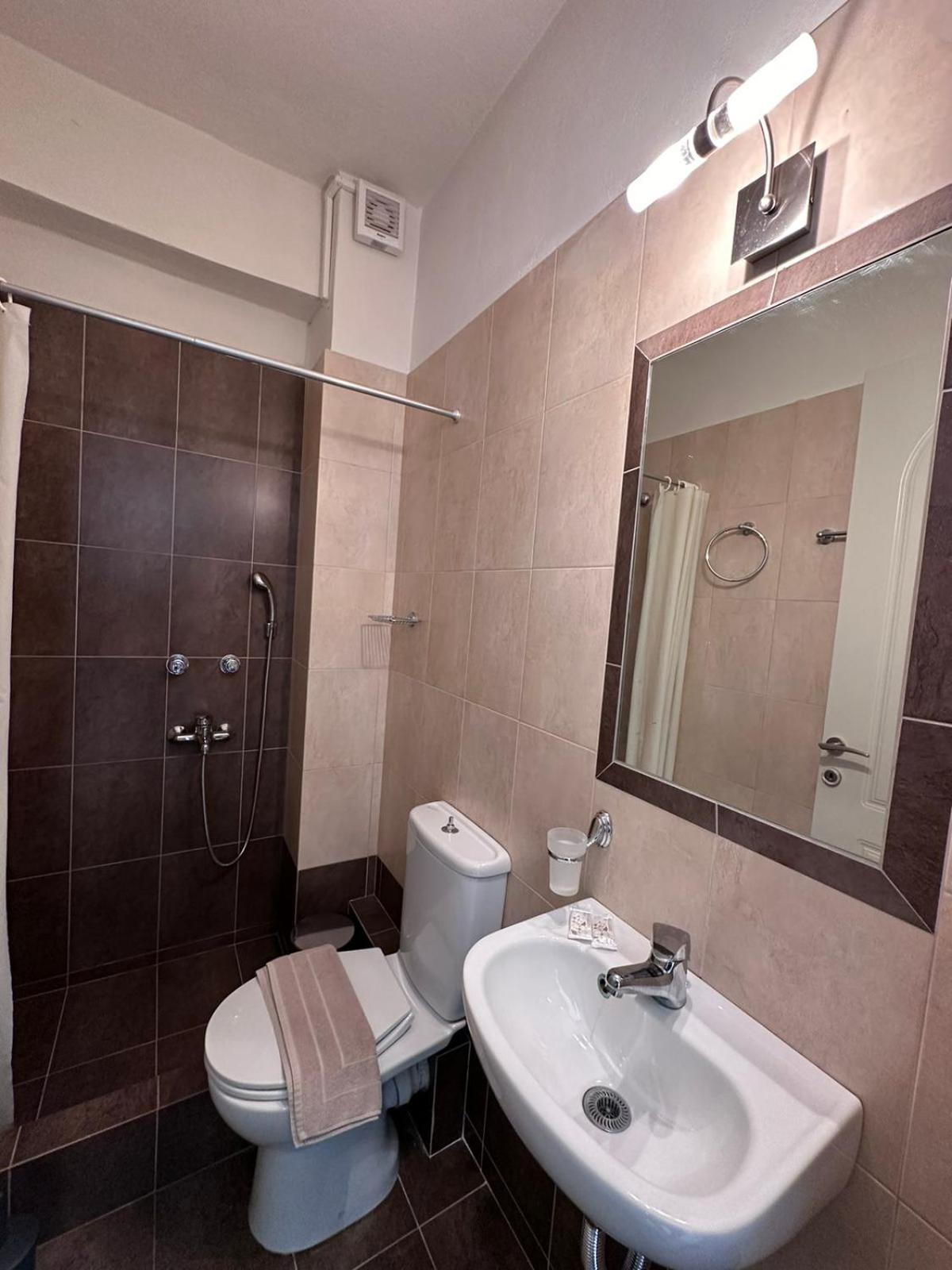 Double Room with Balcony photo 2
