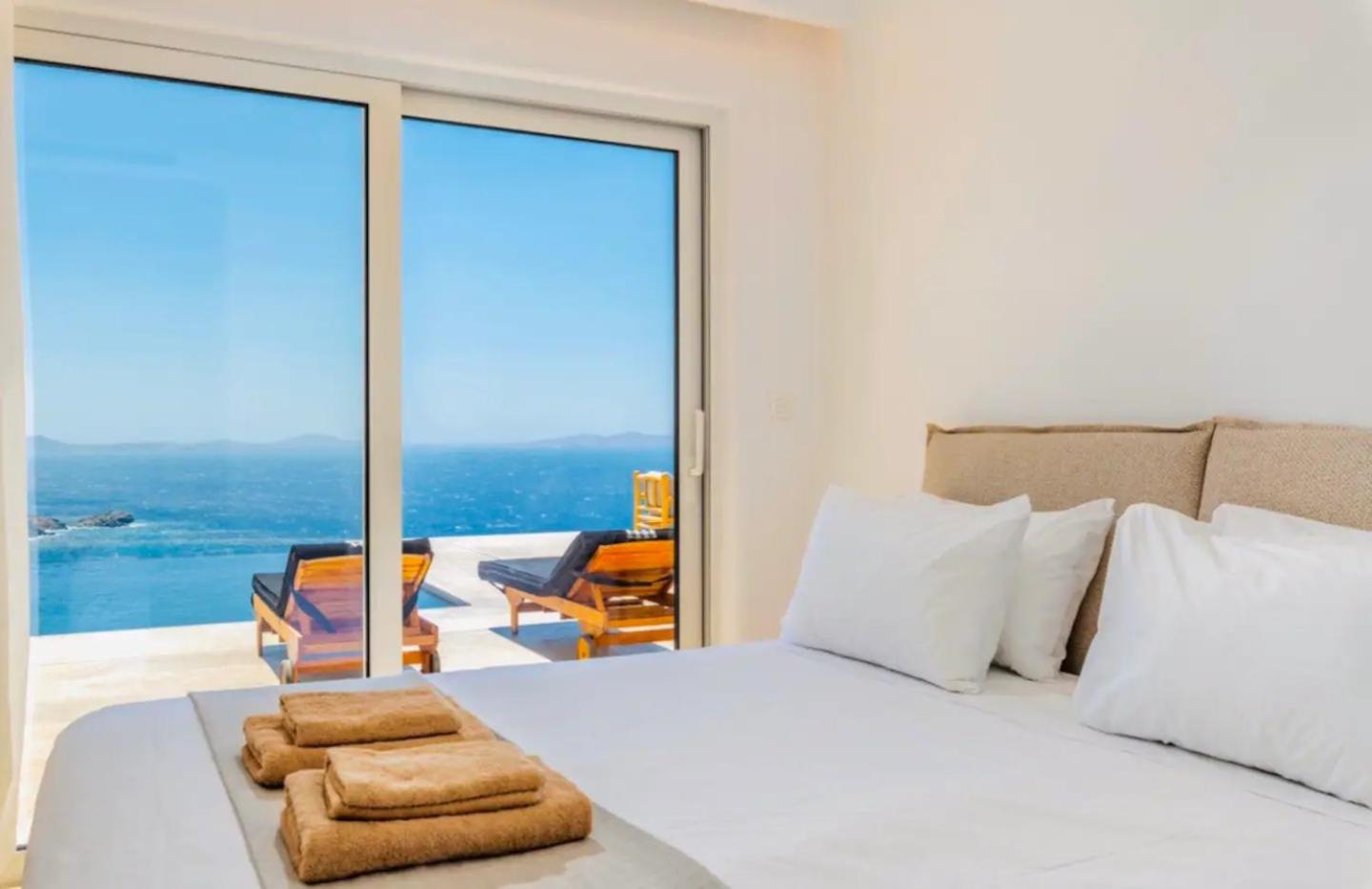 Villa with Sea View photo 2