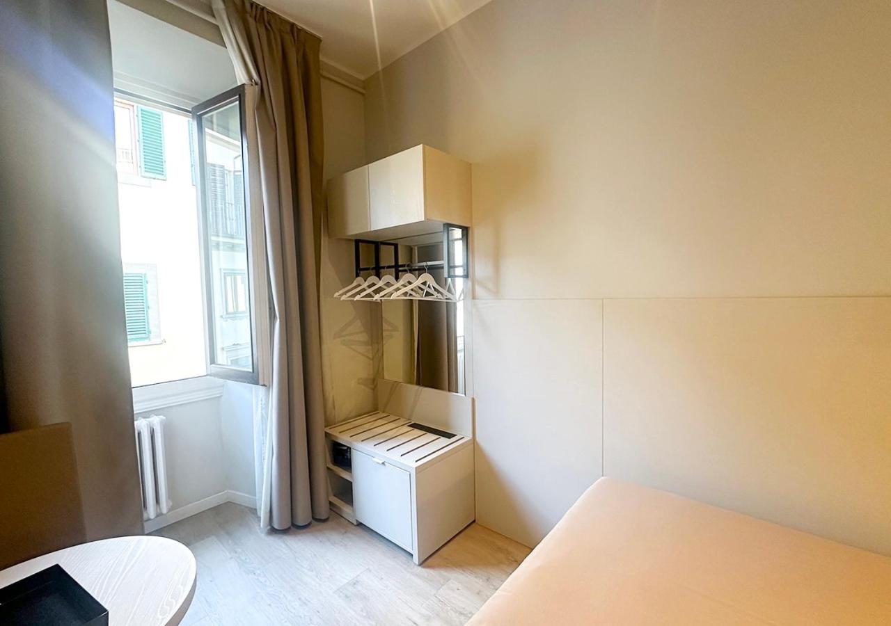 Single Room with Private External Bathroom photo 3