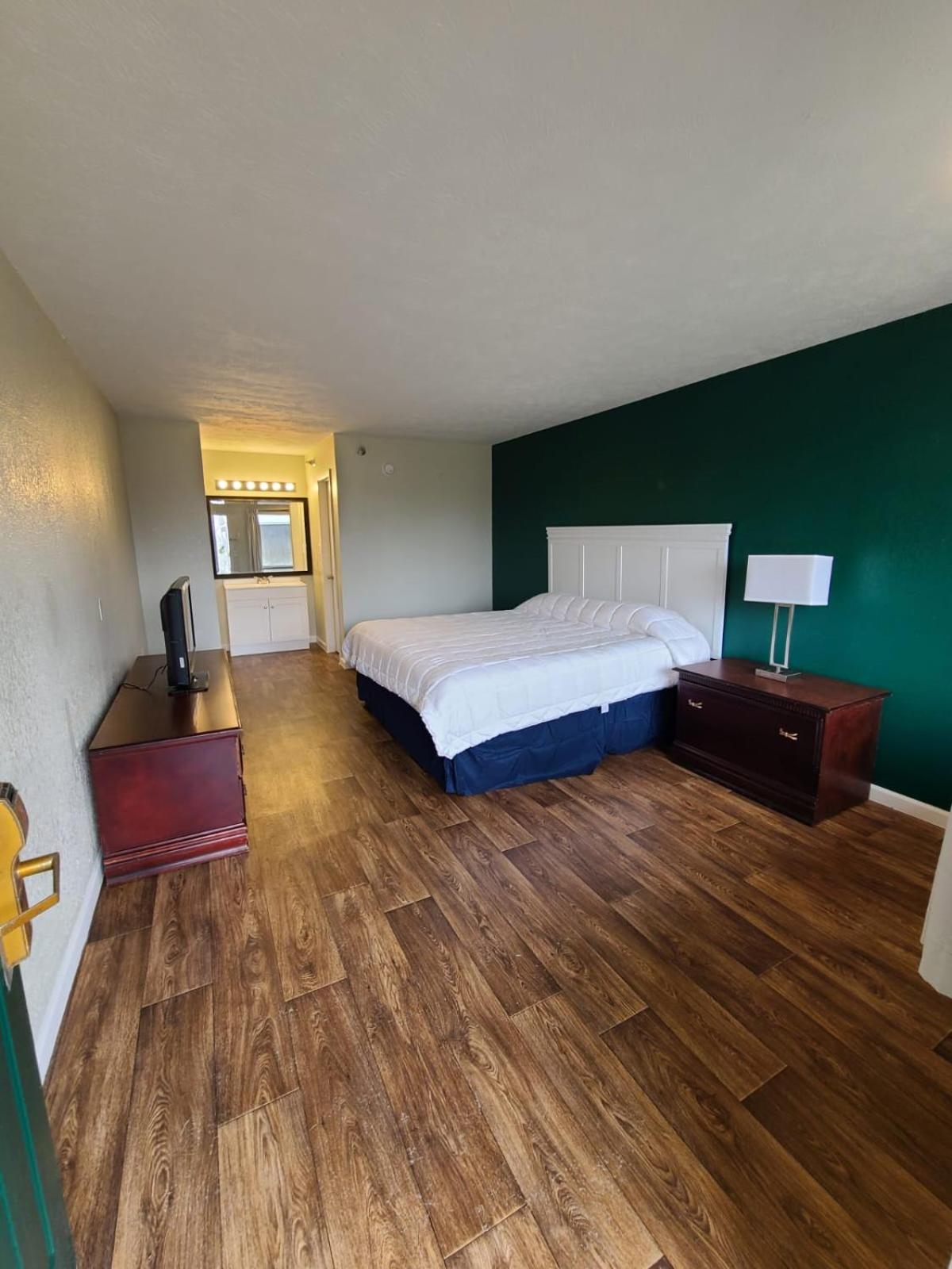 Double Room with Private Bathroom photo 1