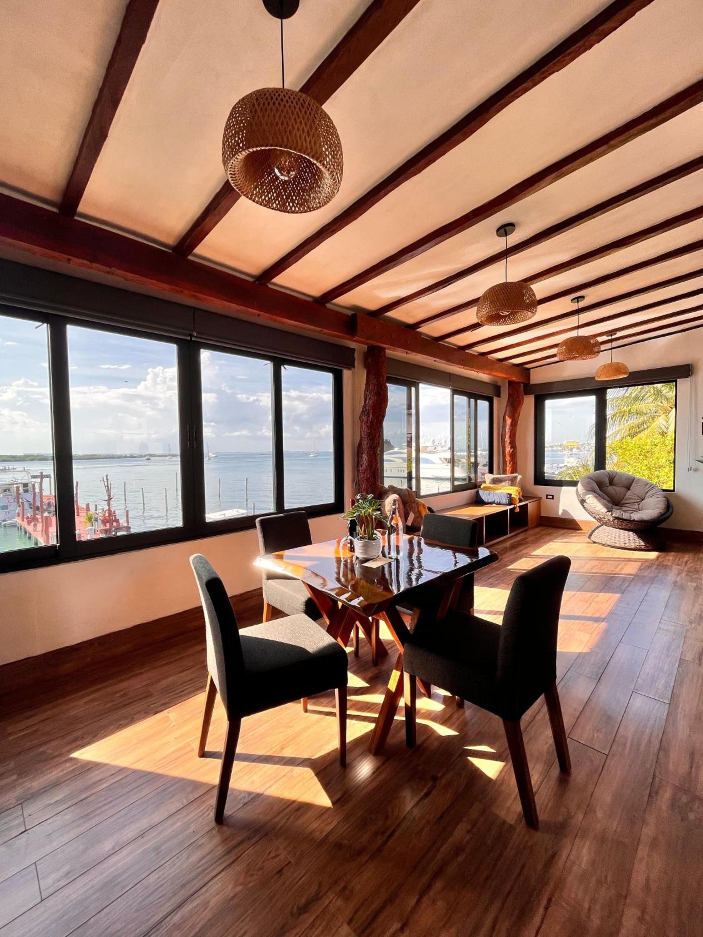 One-Bedroom House - Photo 7