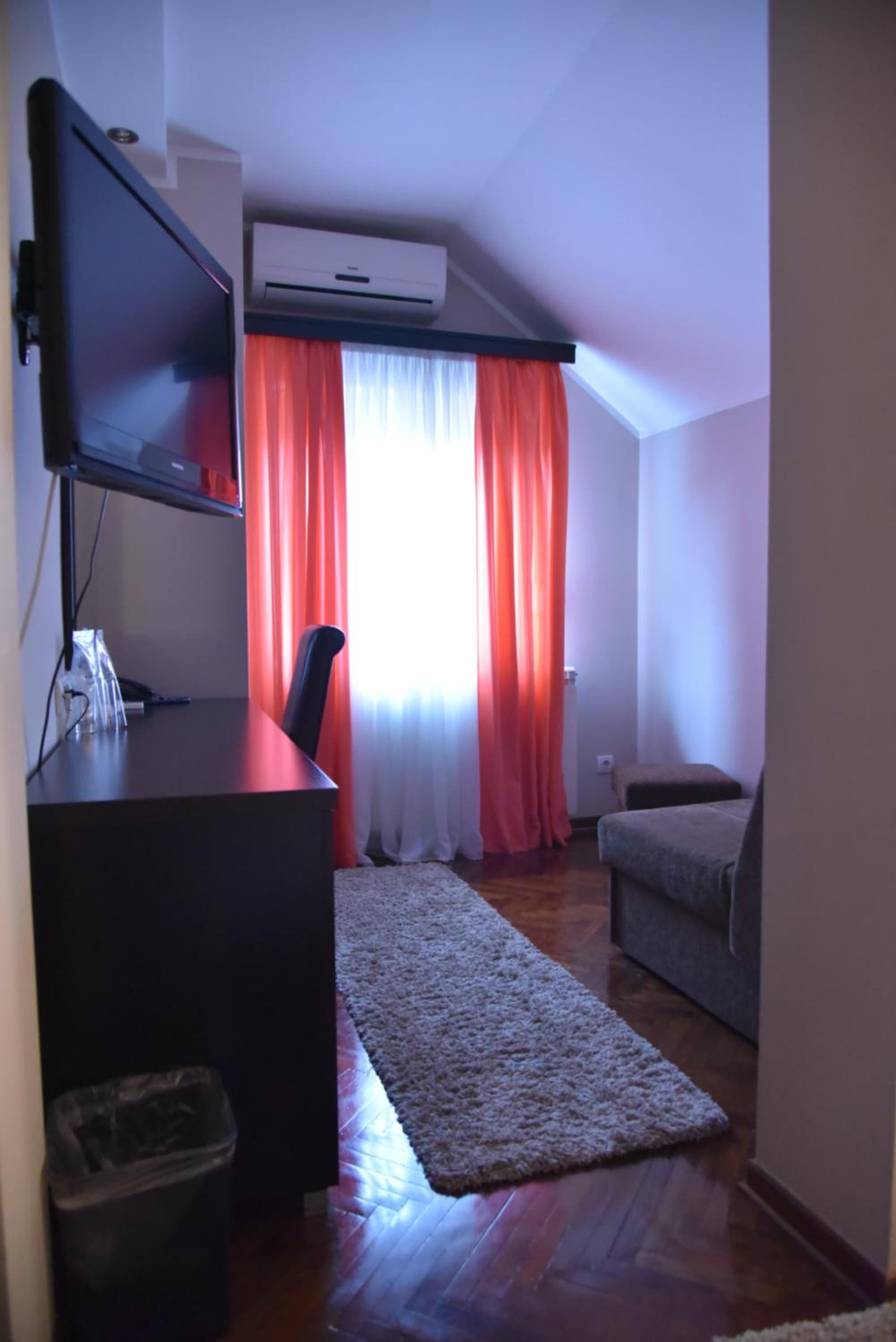 Deluxe Triple Room photo 1
