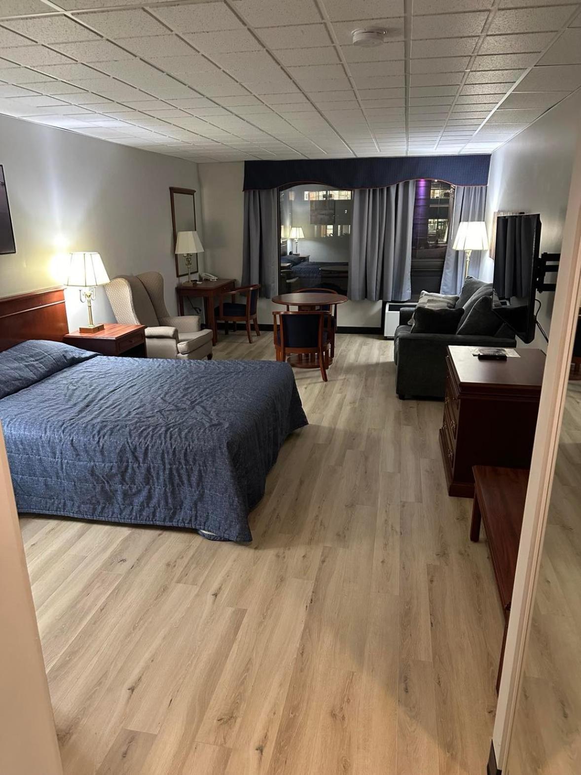 Superior Queen Room