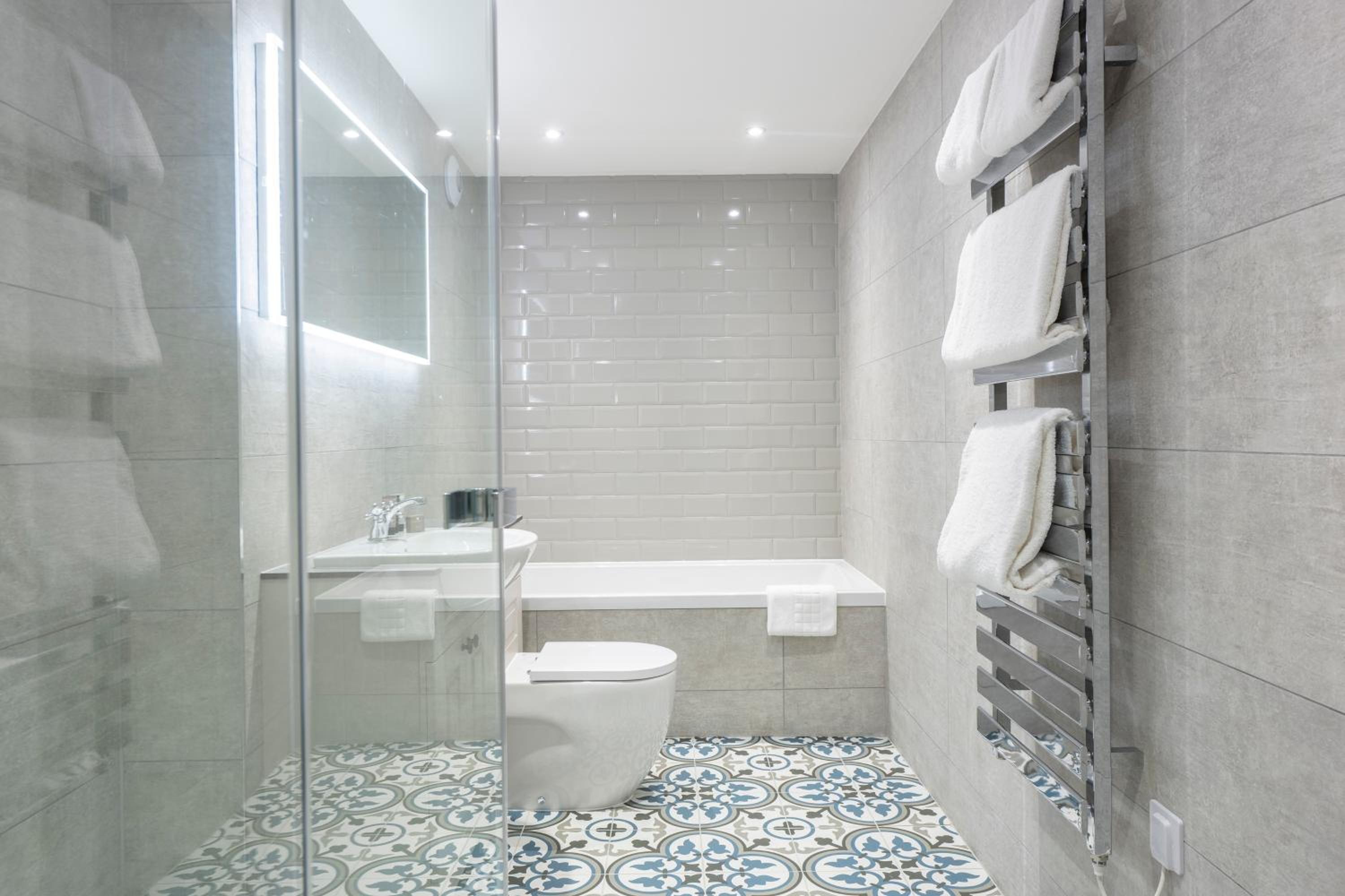 Junior Suite with Sea View - Photo 8