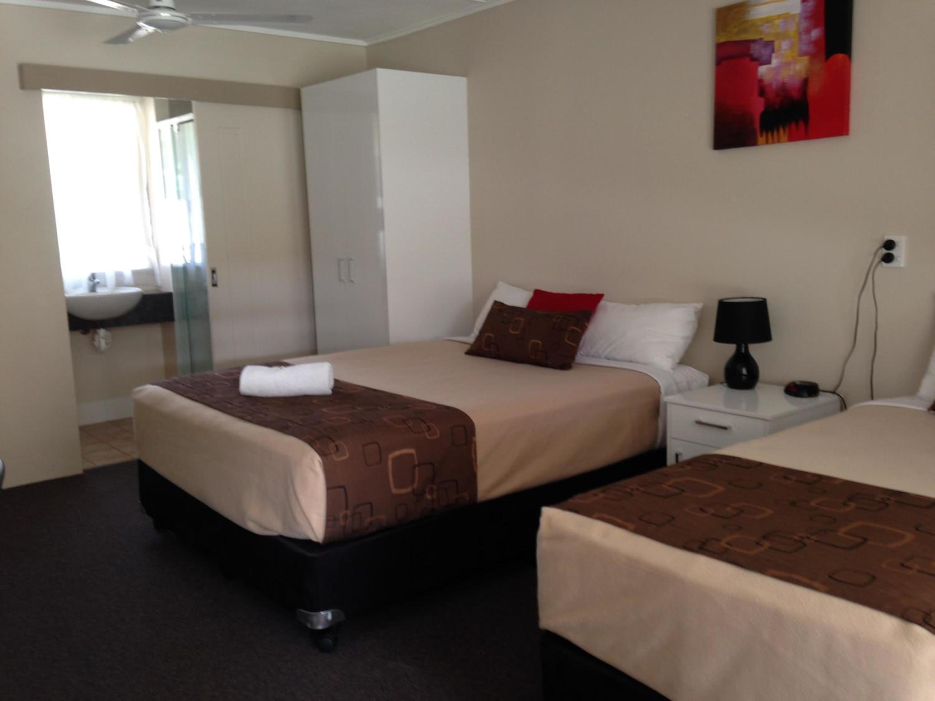Family Room - Photo 1