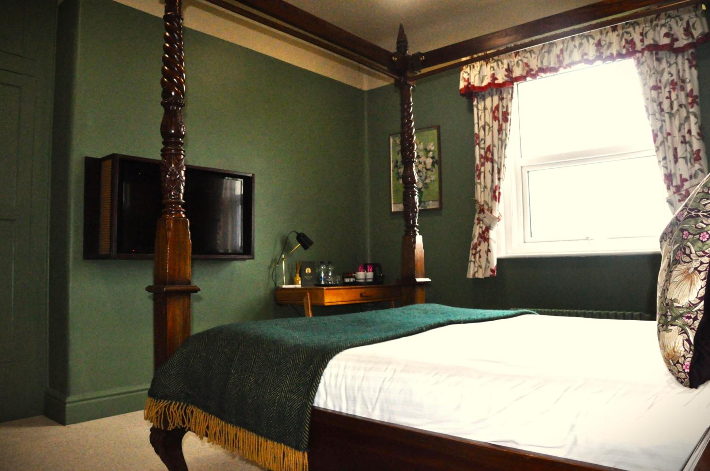 Deluxe Double Room with Sea View - Photo 6