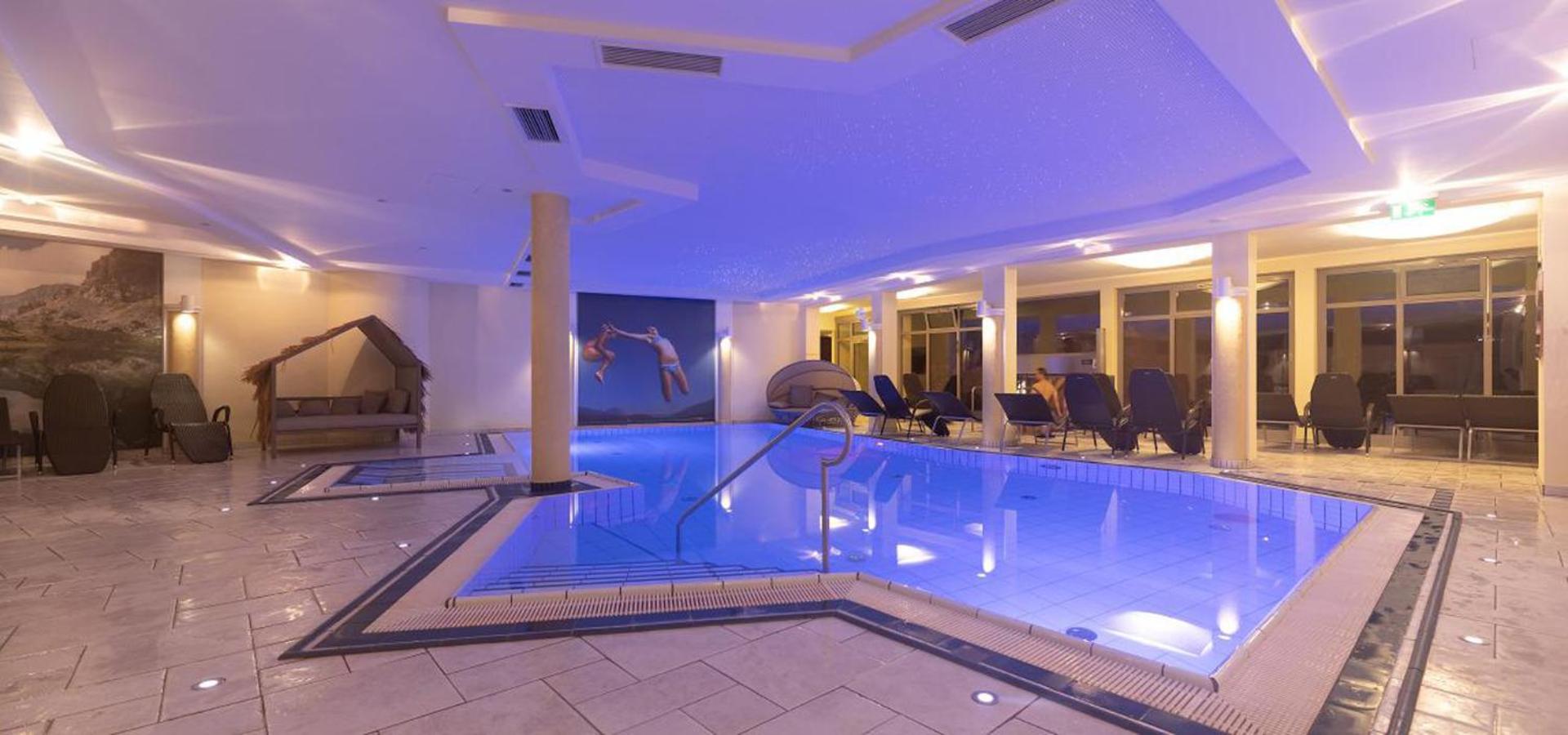 Classic Double Room without Balcony photo 2