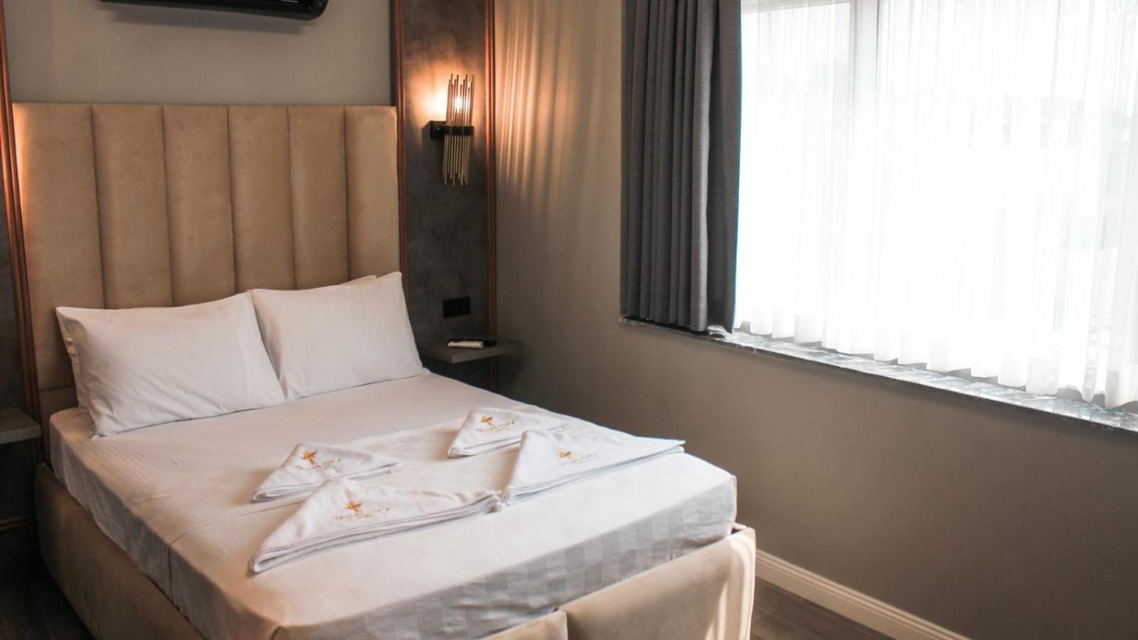 Superior King Room photo 2