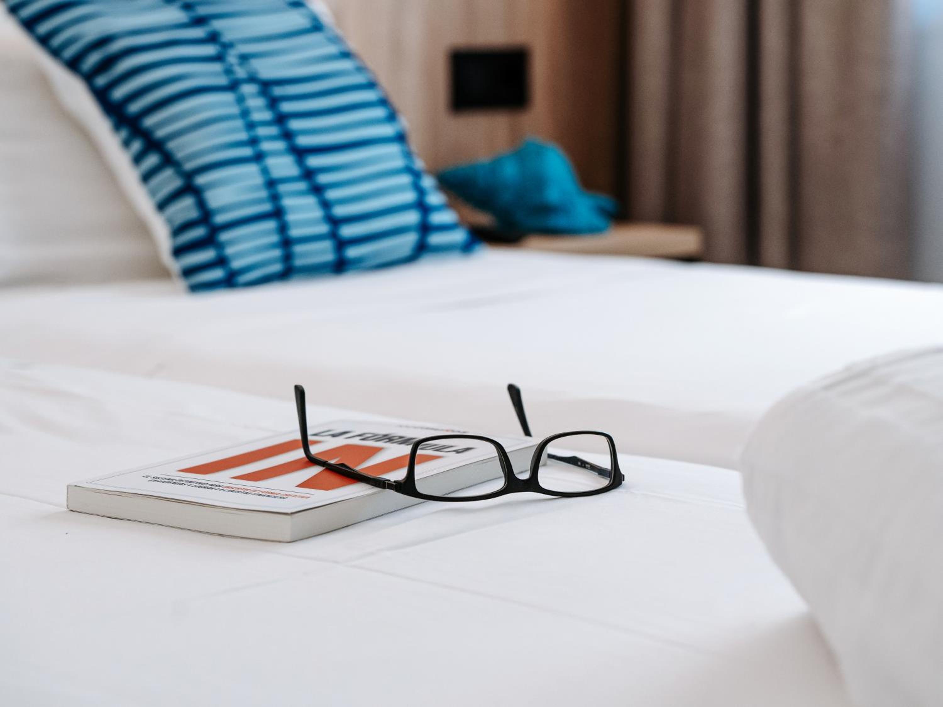Standard Double or Twin Room - Photo 17